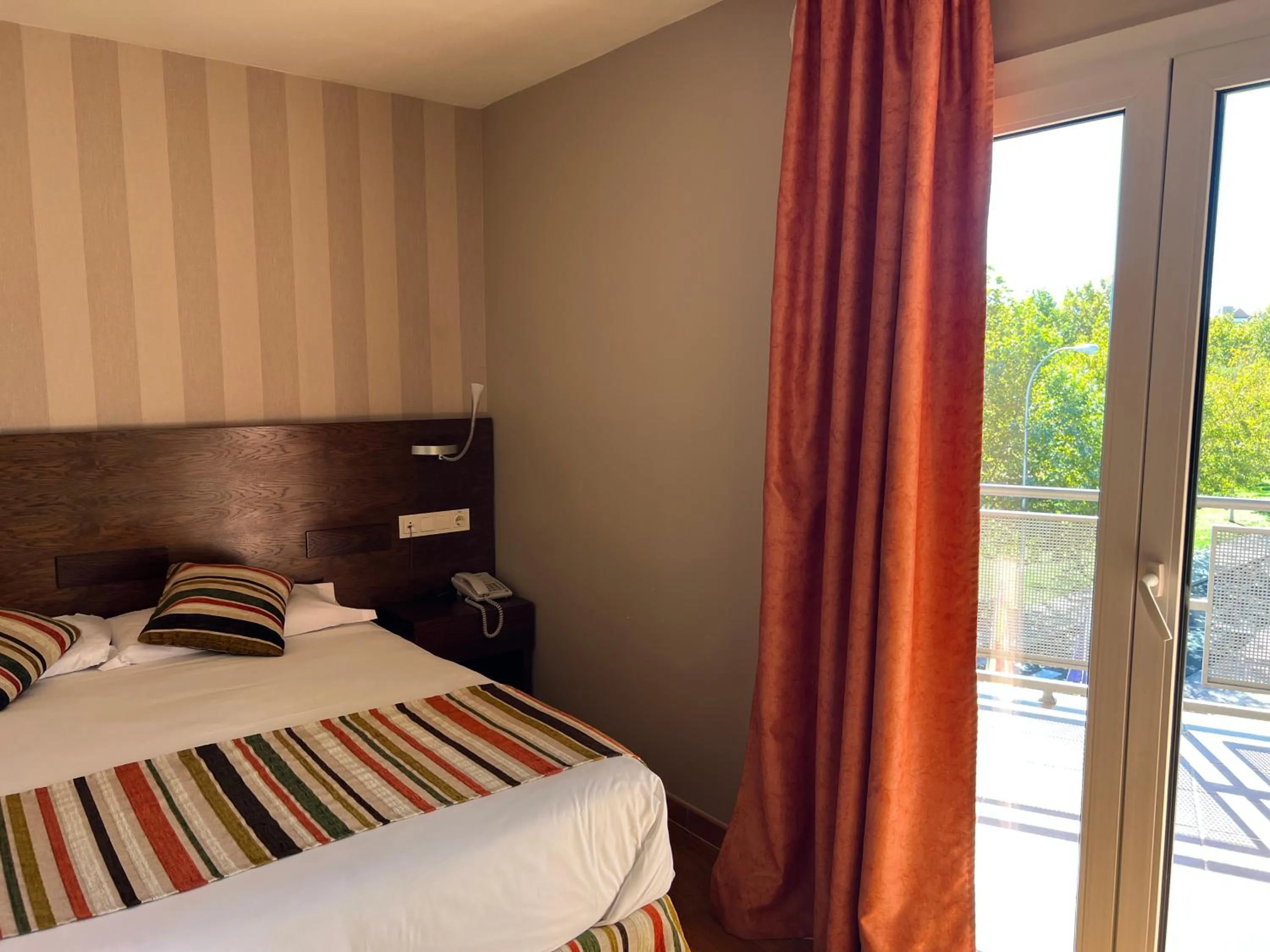 Bed in Hostal Los Coronales