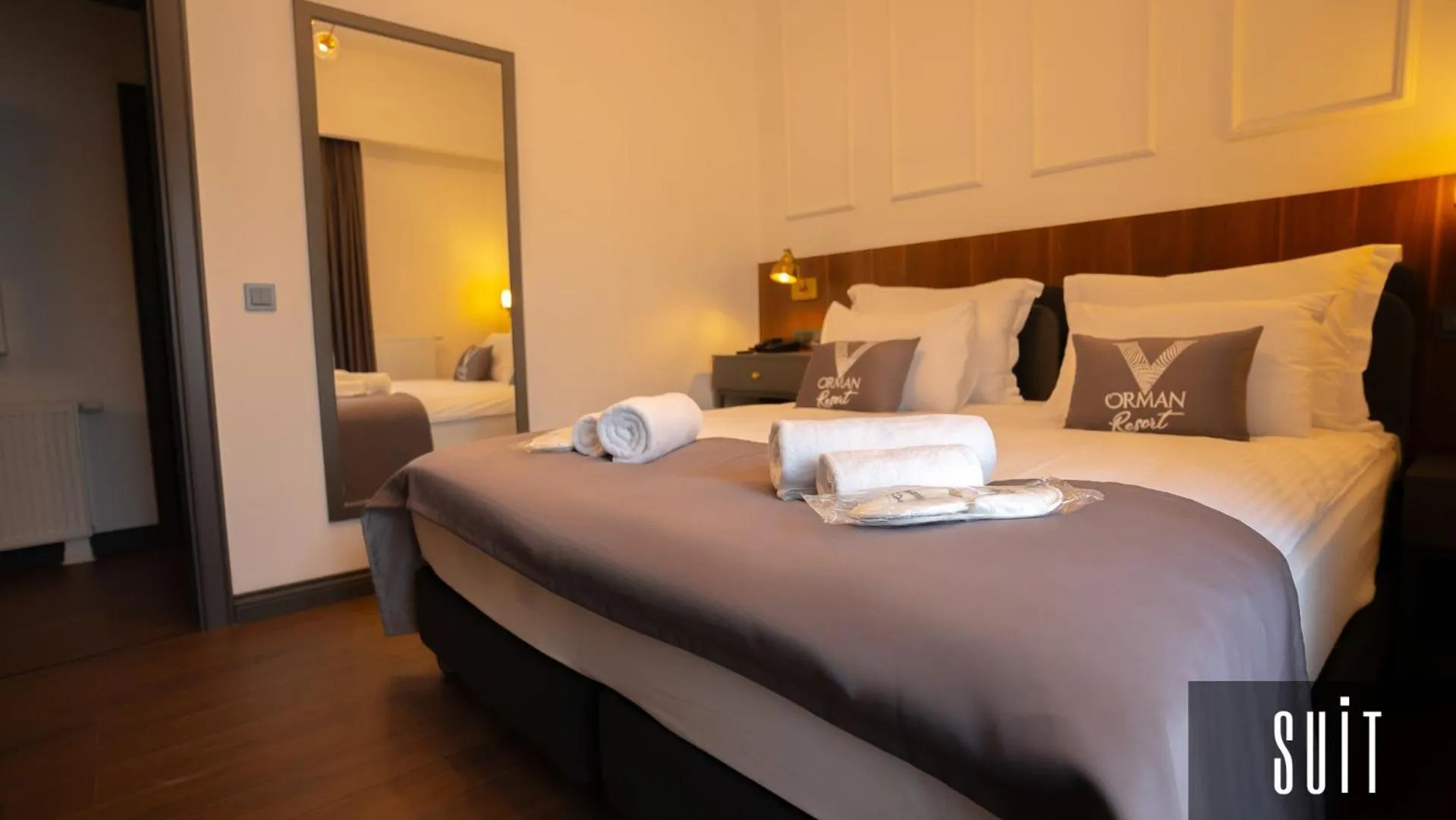 Bed in V Orman Resort