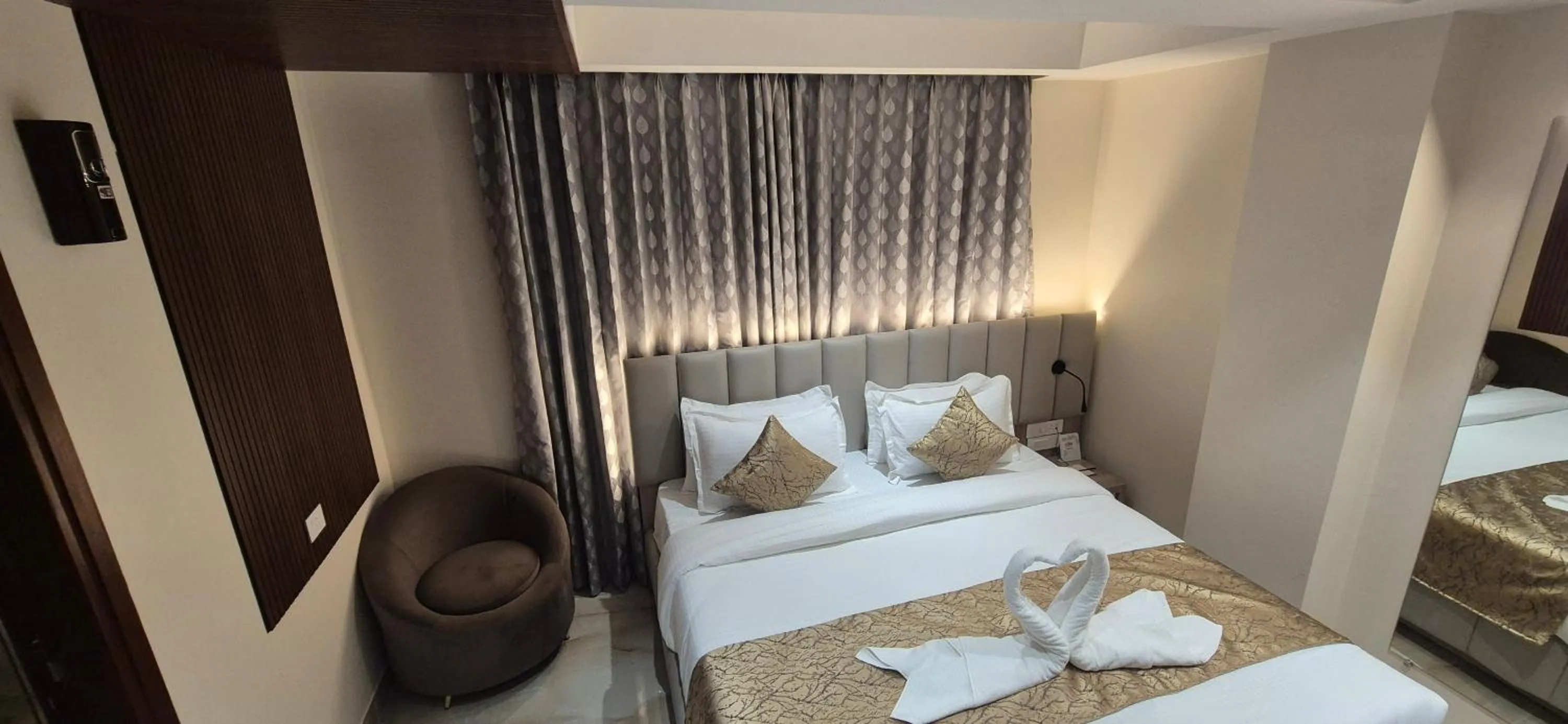 Bedroom, Bed in Hotel Vishwam Residency