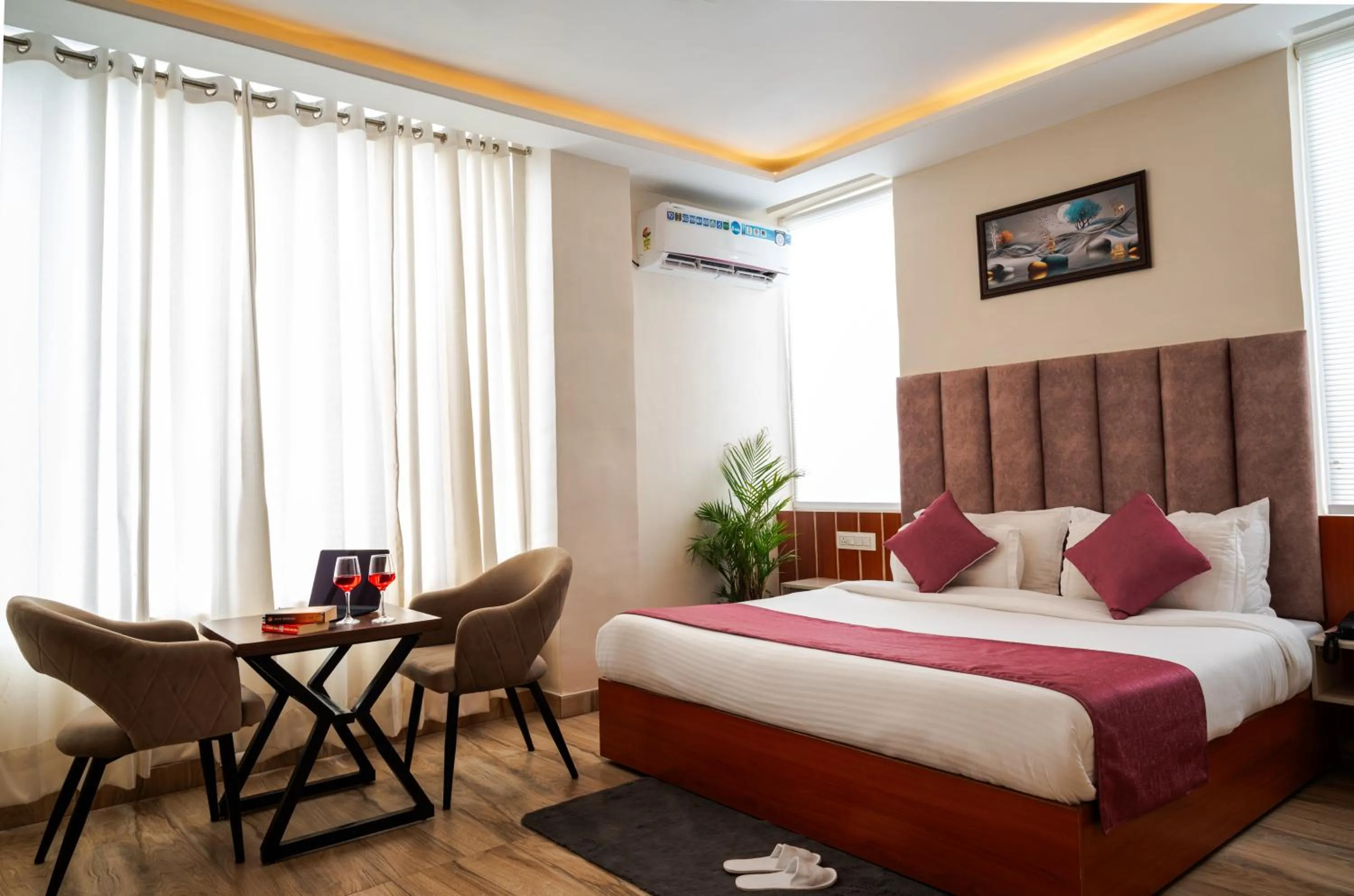 Bed in Hotel Sagar Residency - Best Mountain View Hotel in Palampur