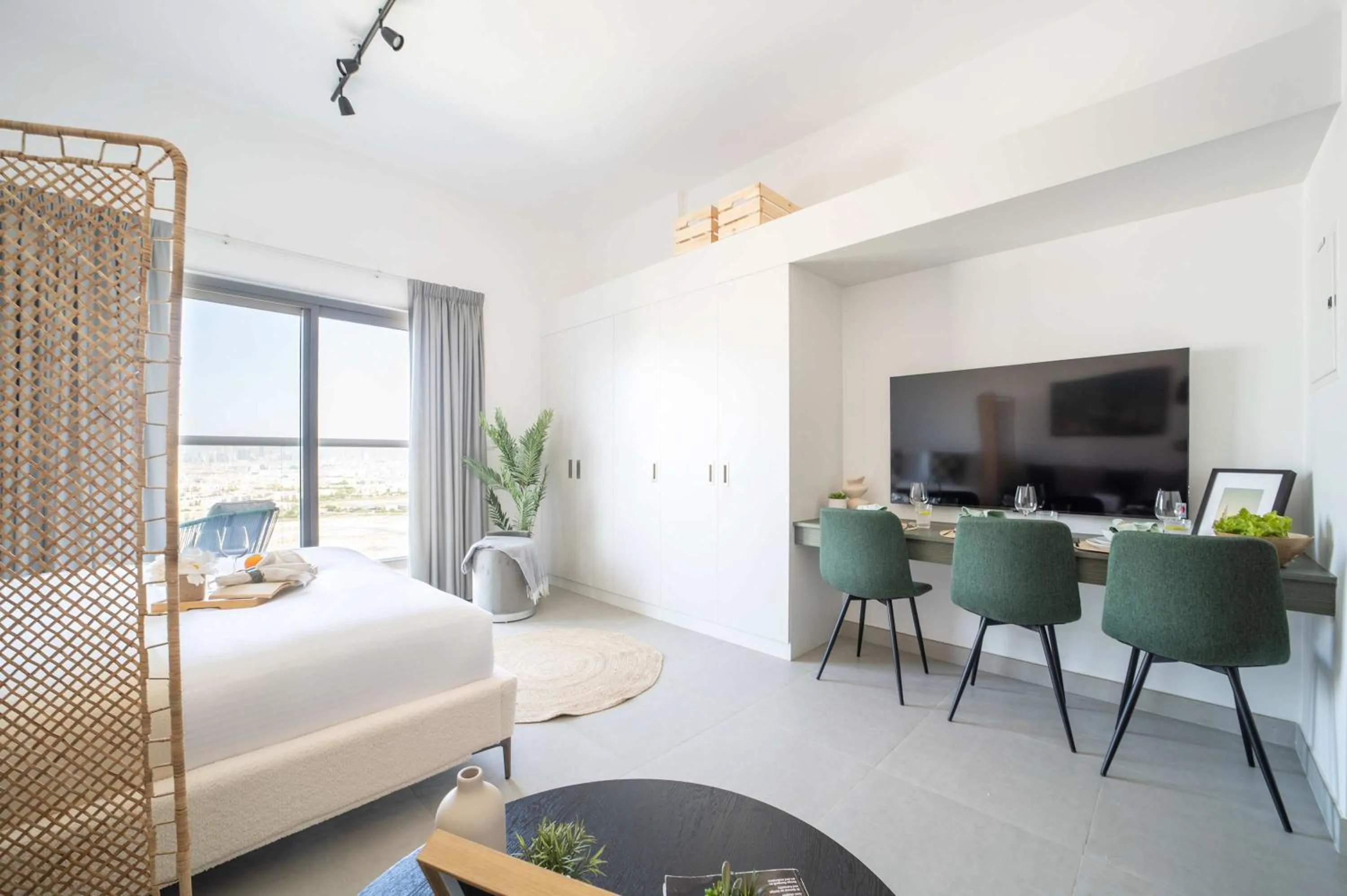 Bed in Frank Porter - Bella Rose