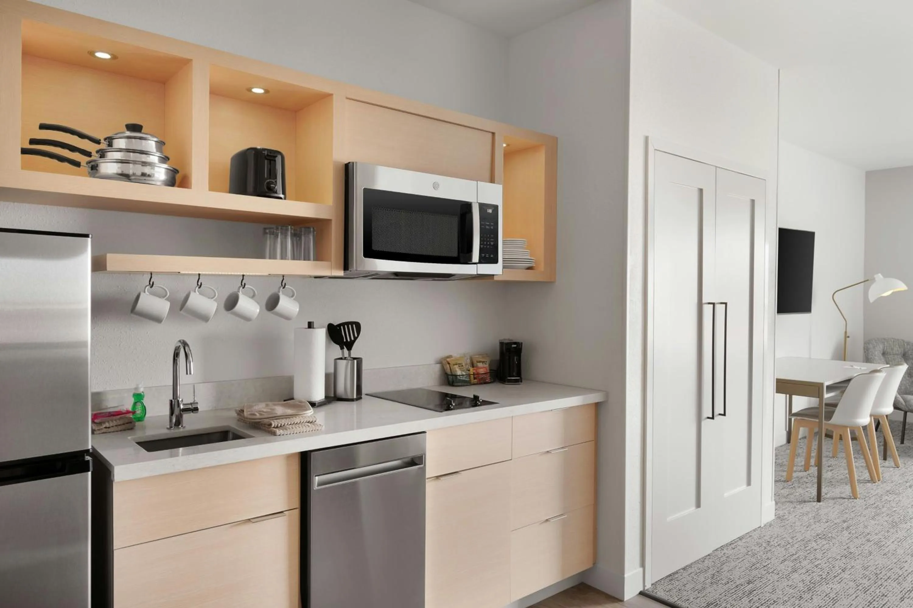 Kitchen or kitchenette in TownePlace Suites by Marriott Crown Point