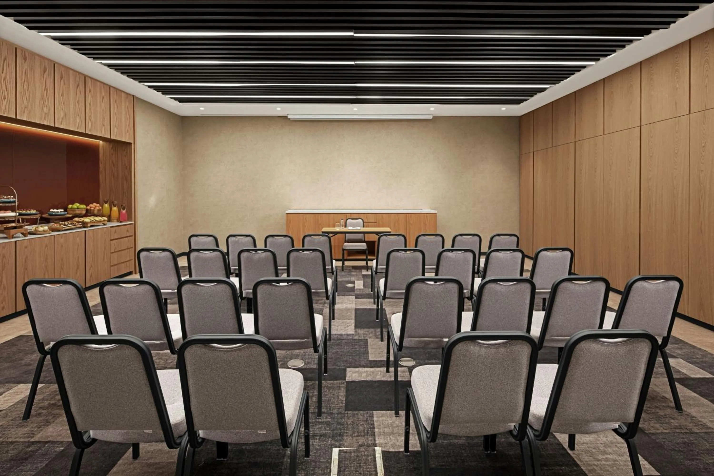 Meeting/conference room in Four Points by Sheraton Istanbul Pendik