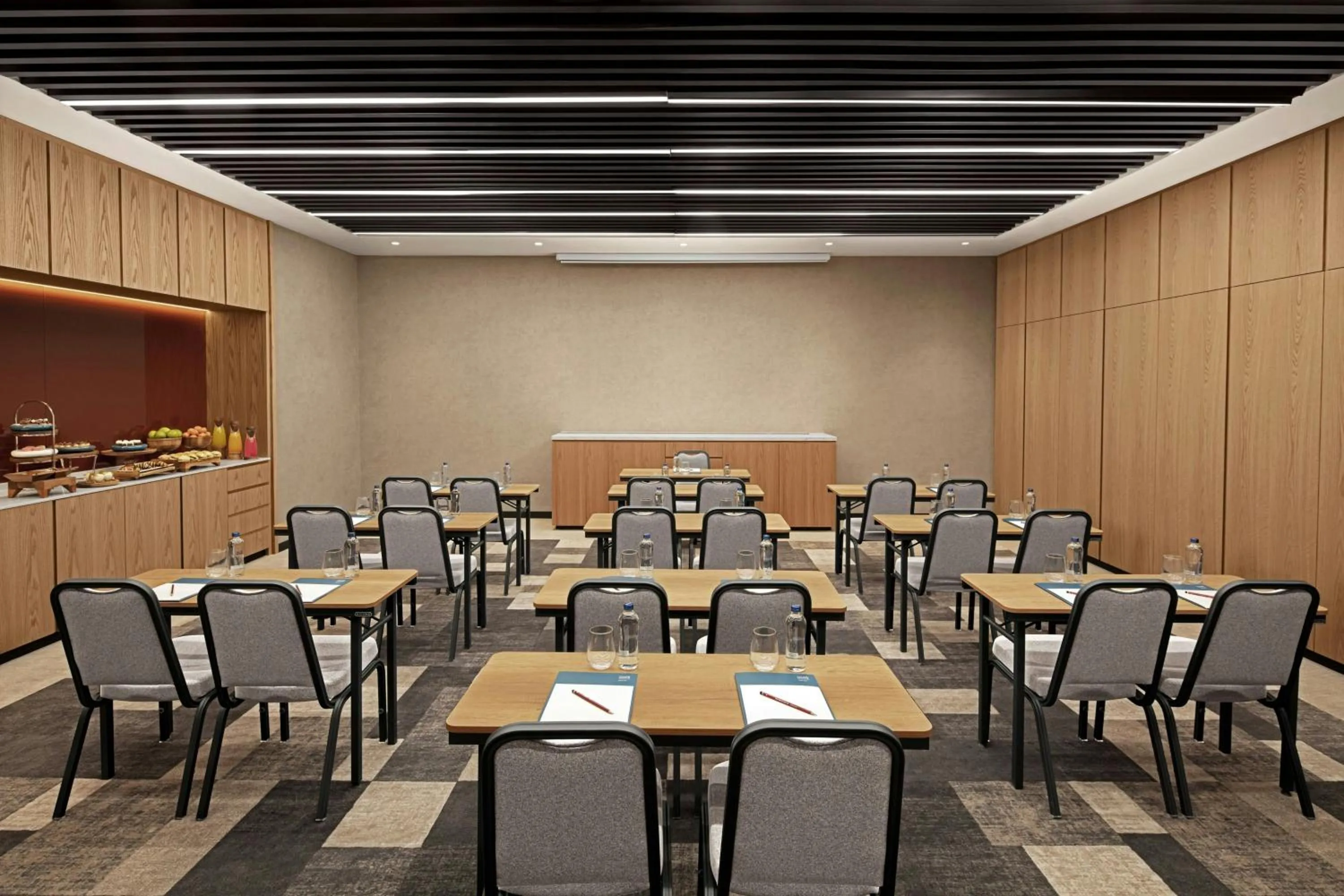 Meeting/conference room in Four Points by Sheraton Istanbul Pendik