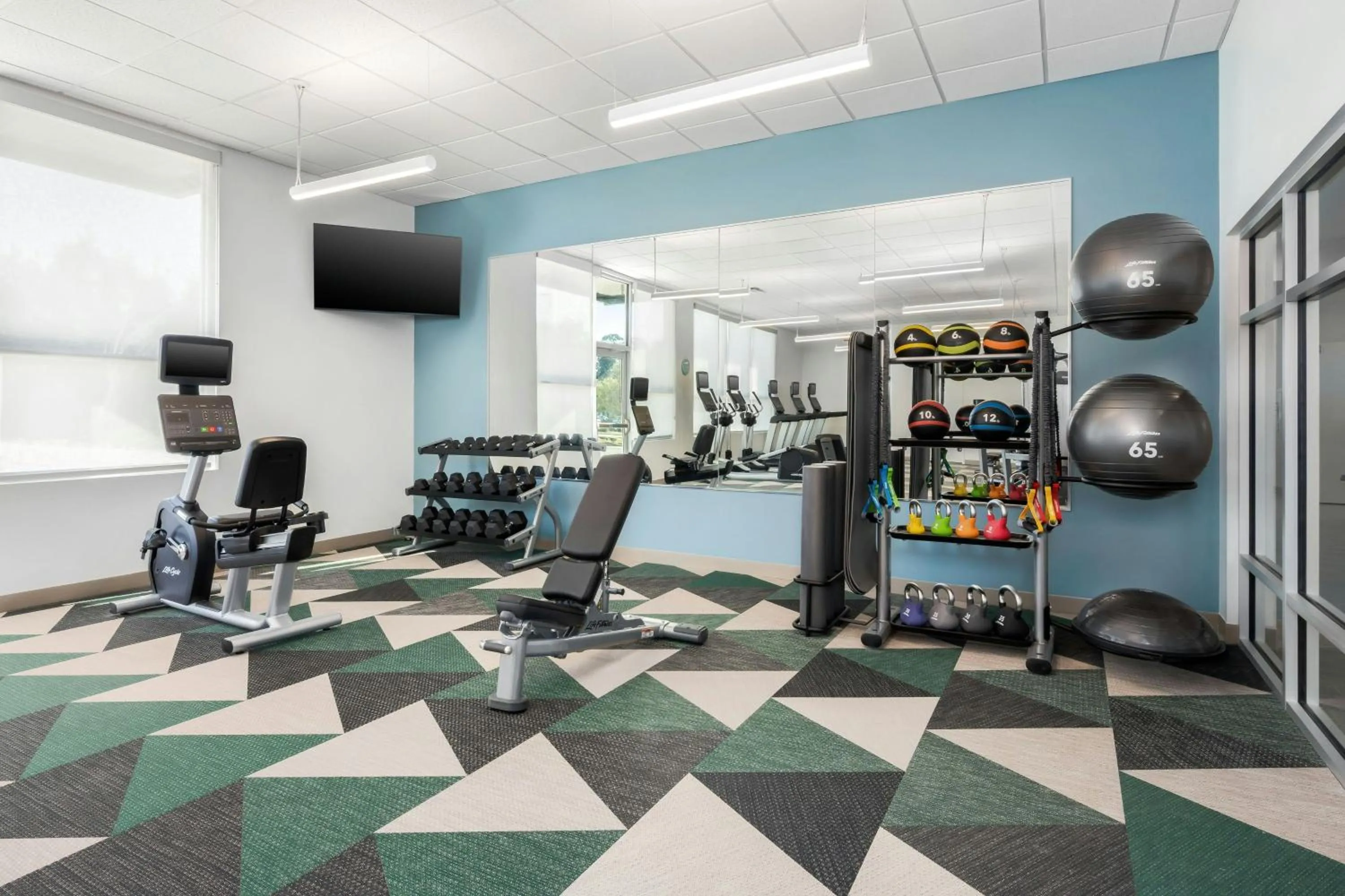 Area and facilities in Element Savannah Midtown