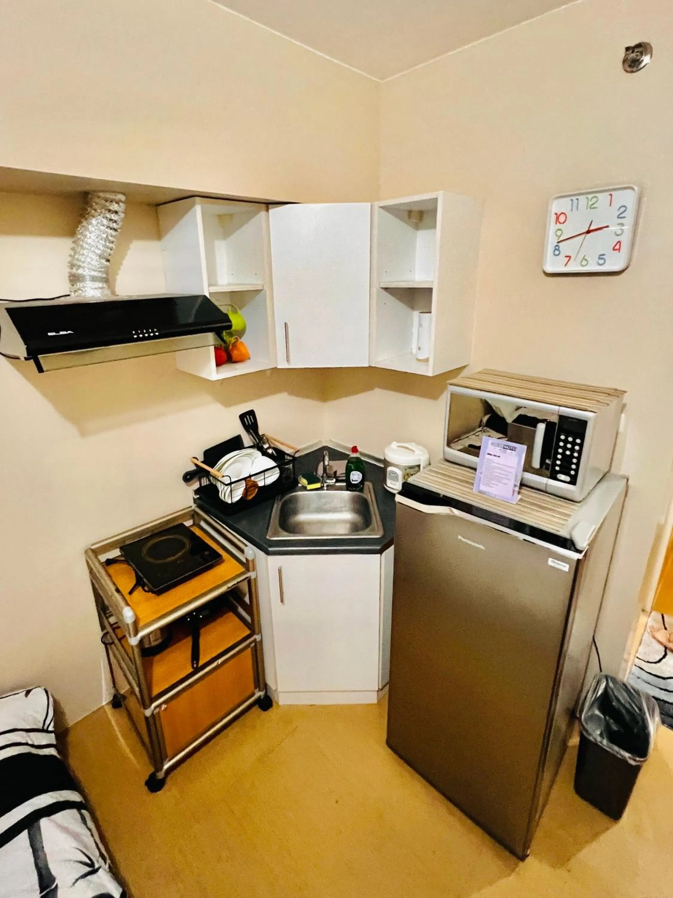 Kitchen or kitchenette in Avida Towers Atria