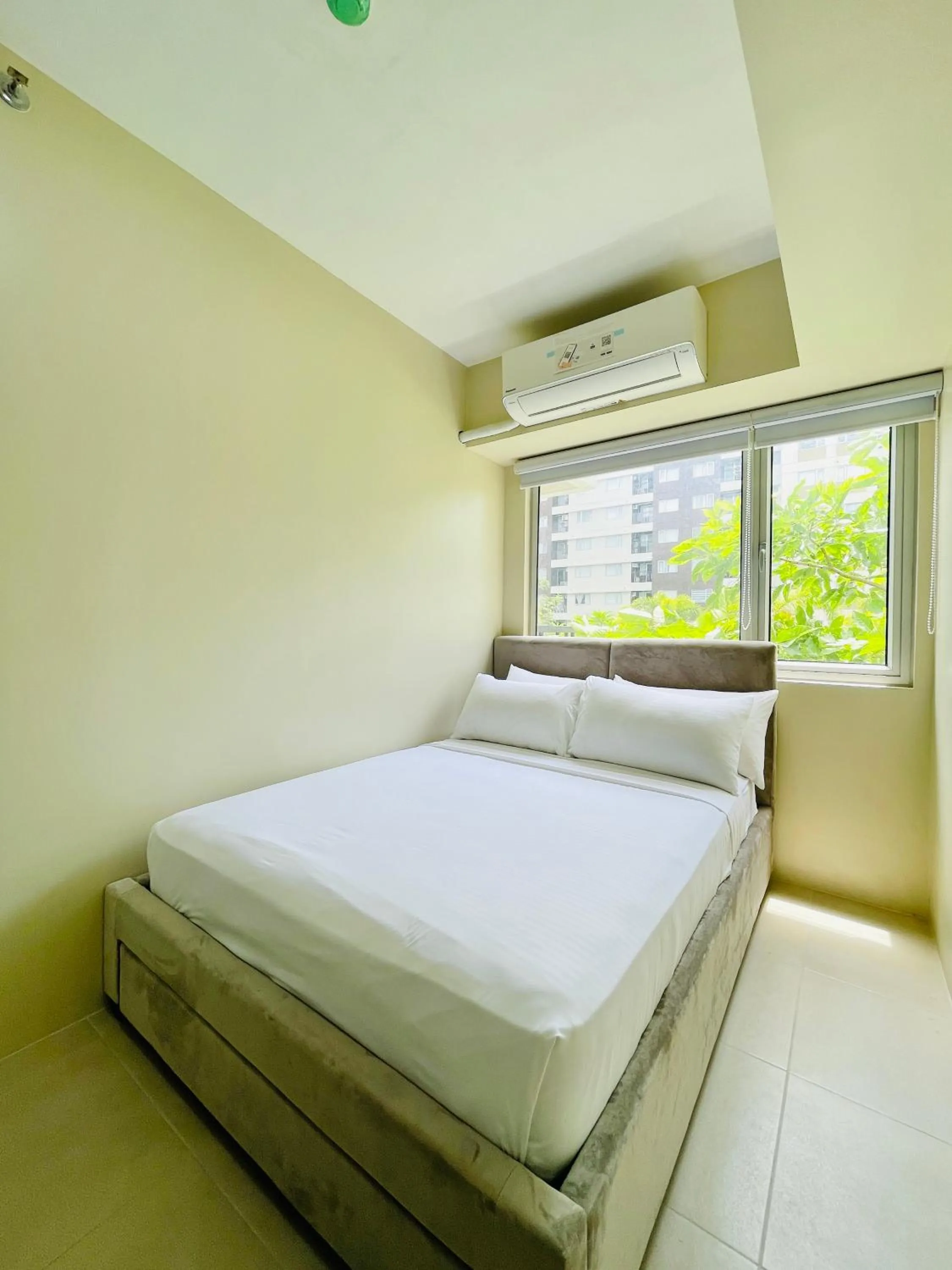 Bedroom, Bed in Avida Towers Atria