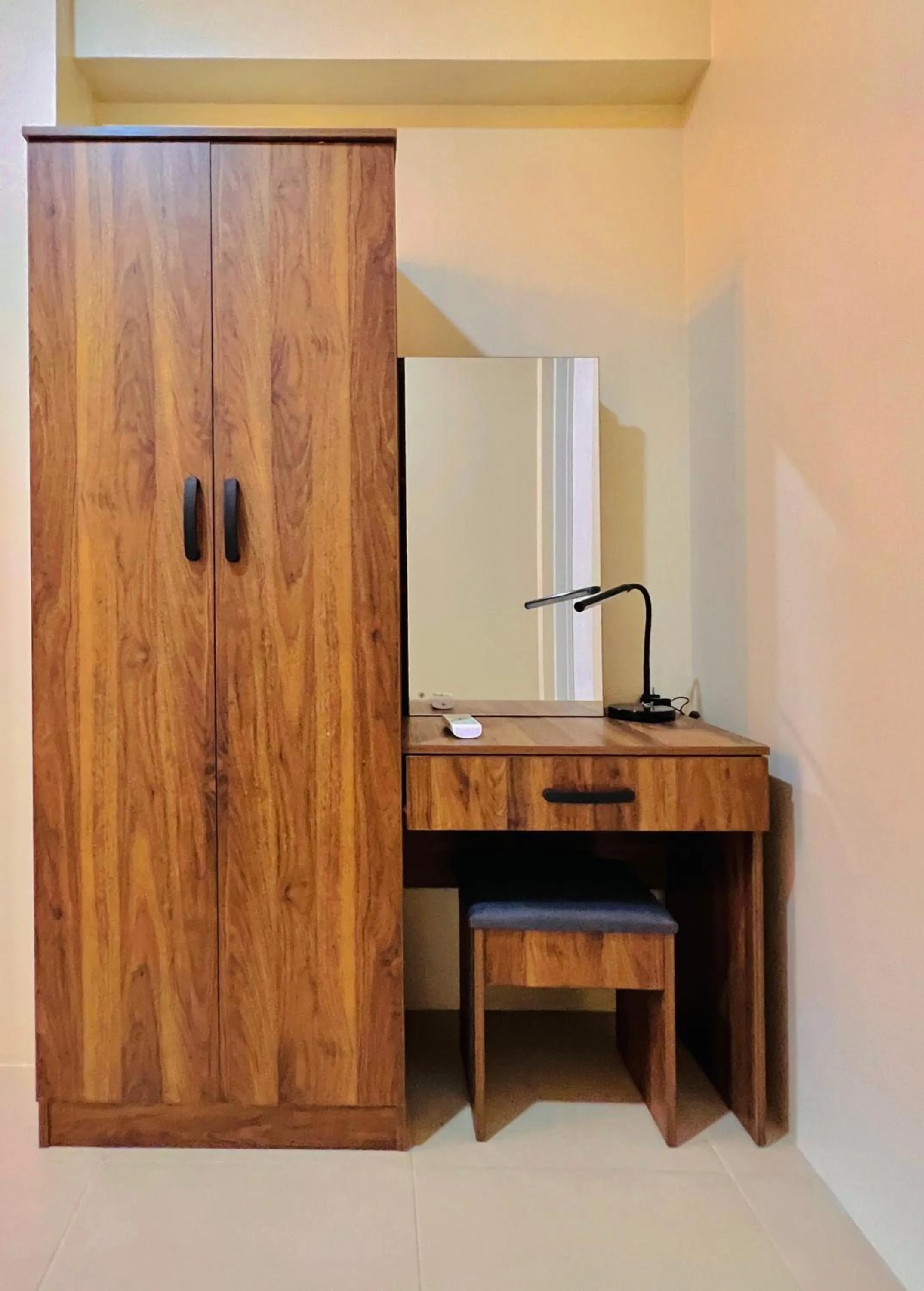 wardrobe in Avida Towers Atria