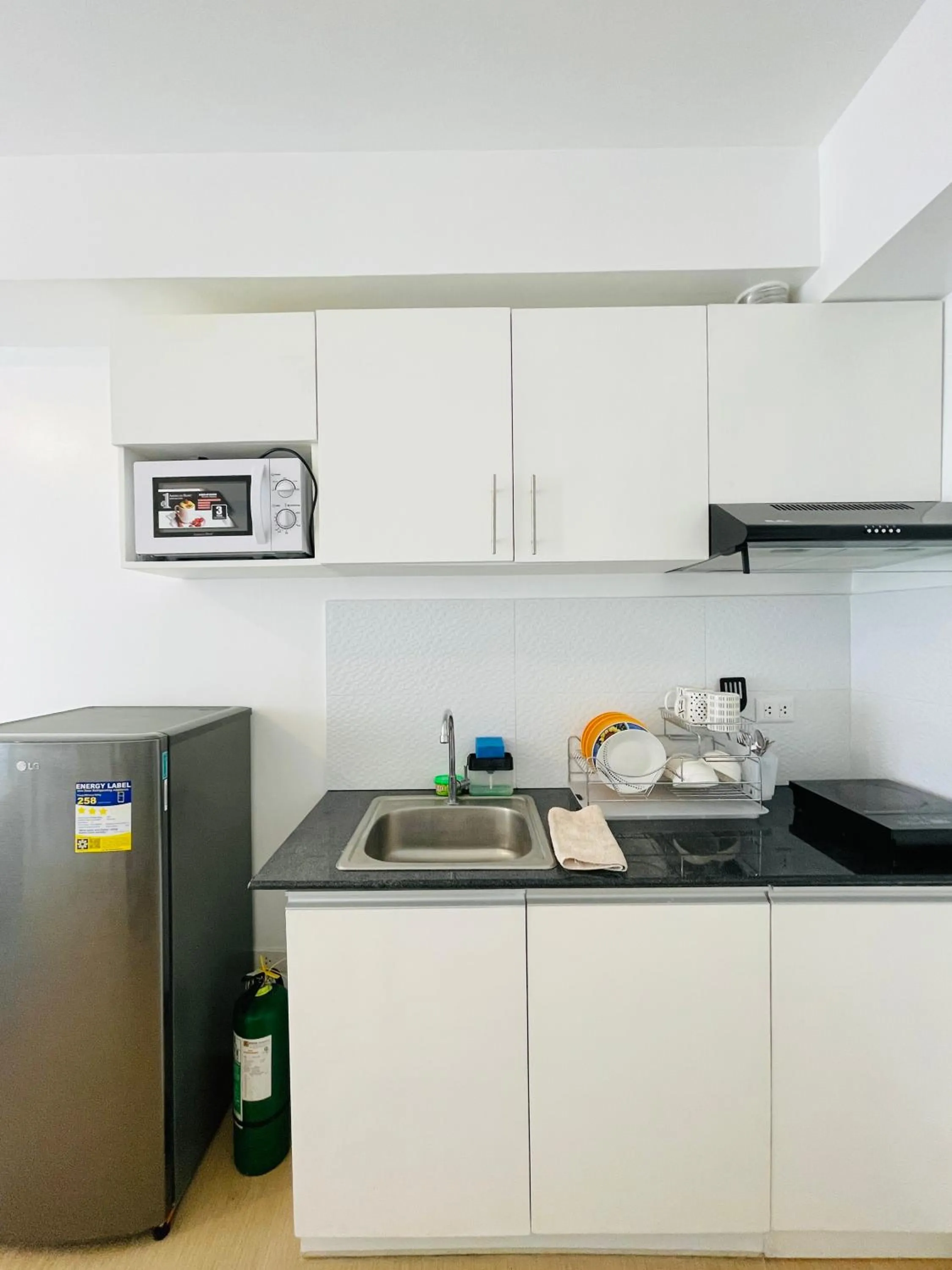 Kitchen or kitchenette in Avida Towers Atria