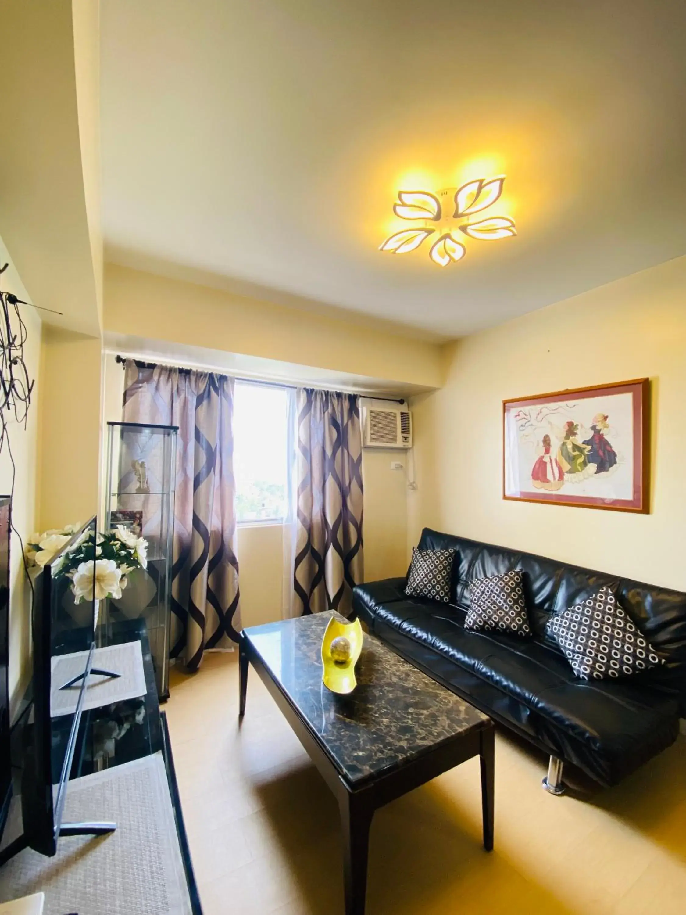 One-Bedroom Apartment with Balcony in Avida Towers Atria One-Bedroom Apartment with Balcony in Avida Towers Atria