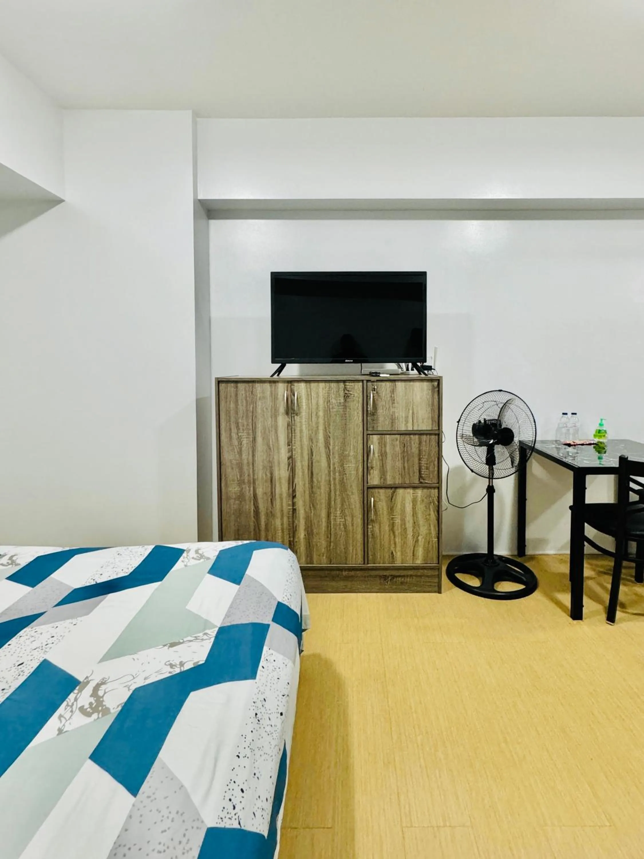 Bed in Avida Towers Atria