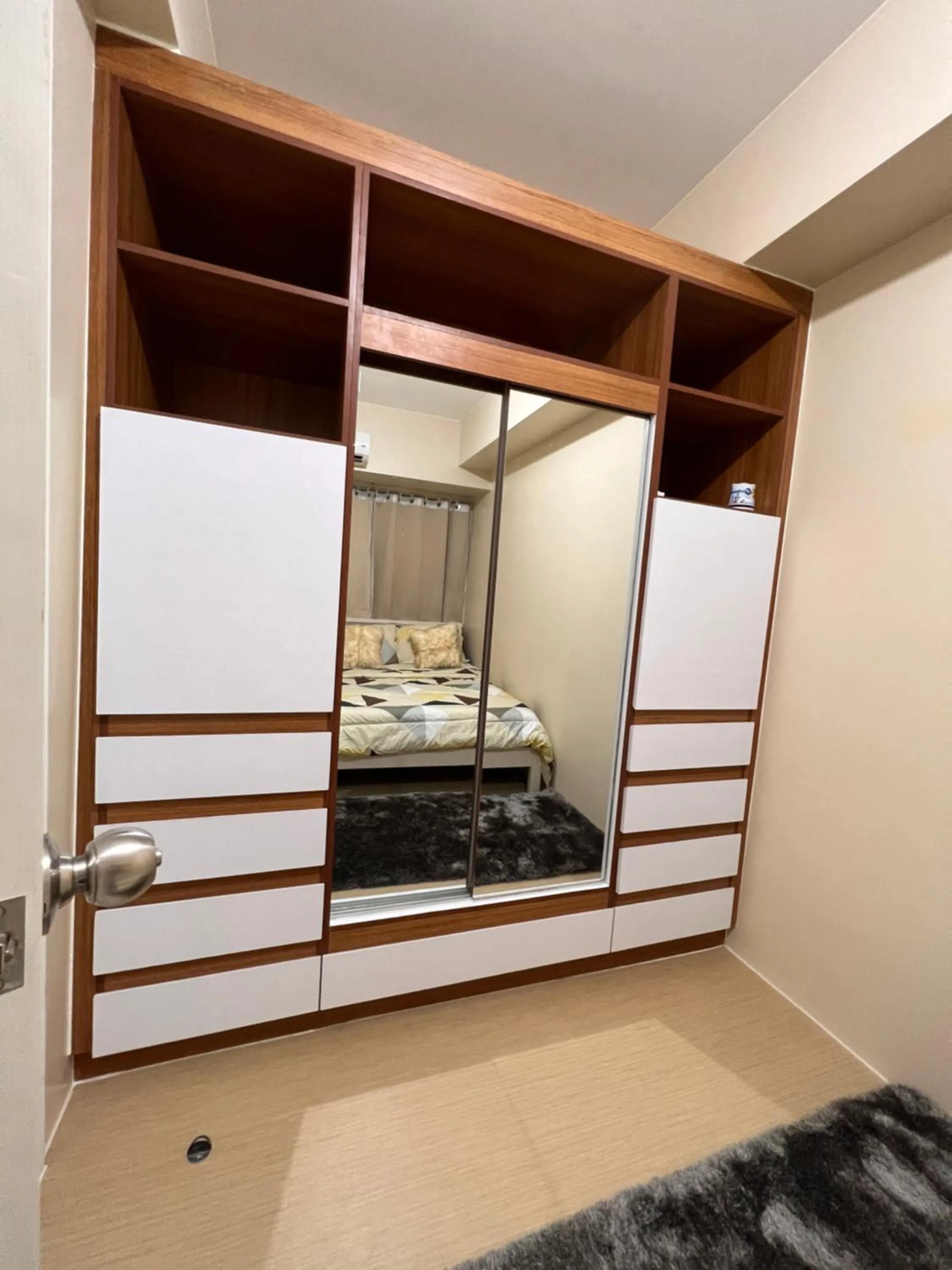 wardrobe in Avida Towers Atria