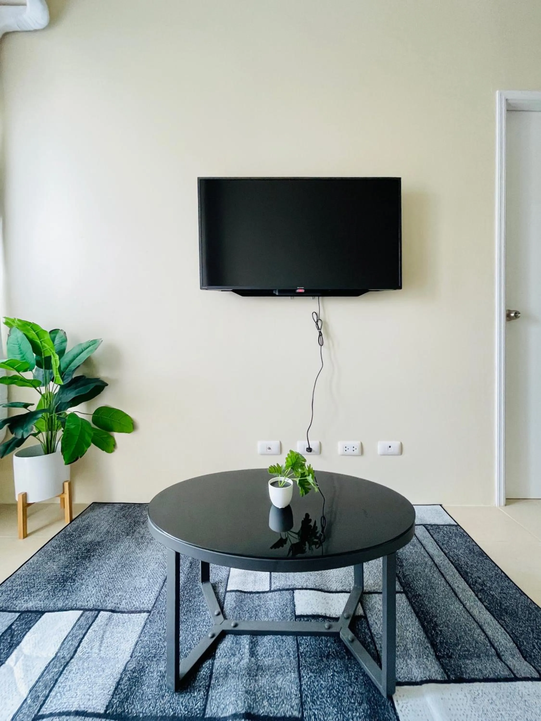 TV and multimedia in Avida Towers Atria