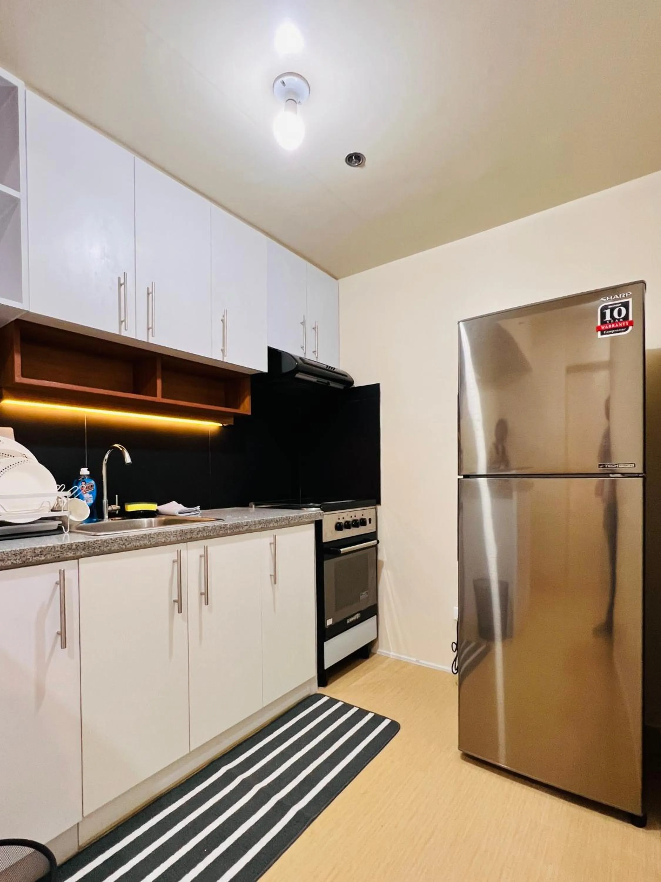Kitchen or kitchenette in Avida Towers Atria