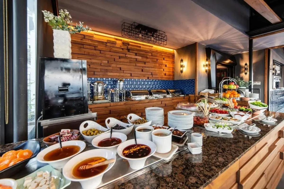 Breakfast in Royal Capital Hotel Bursa