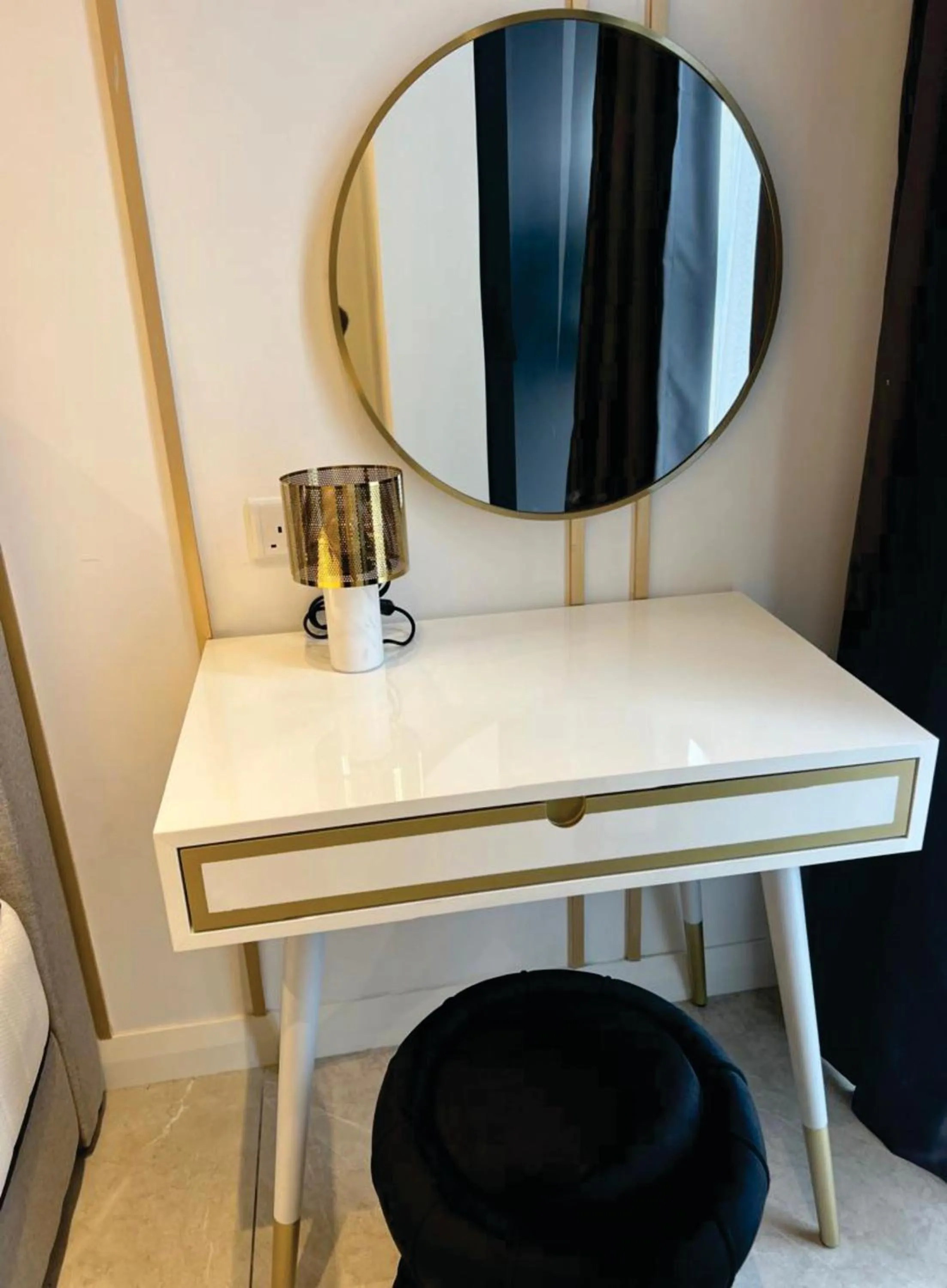 hair dresser in The Axon Apartment Bukit Bintang