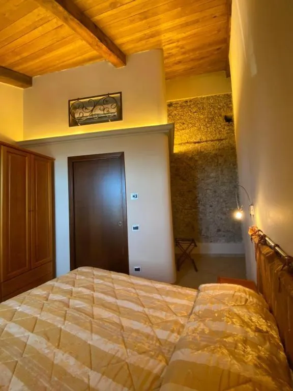 Bed in Hotel Residence Due Mari