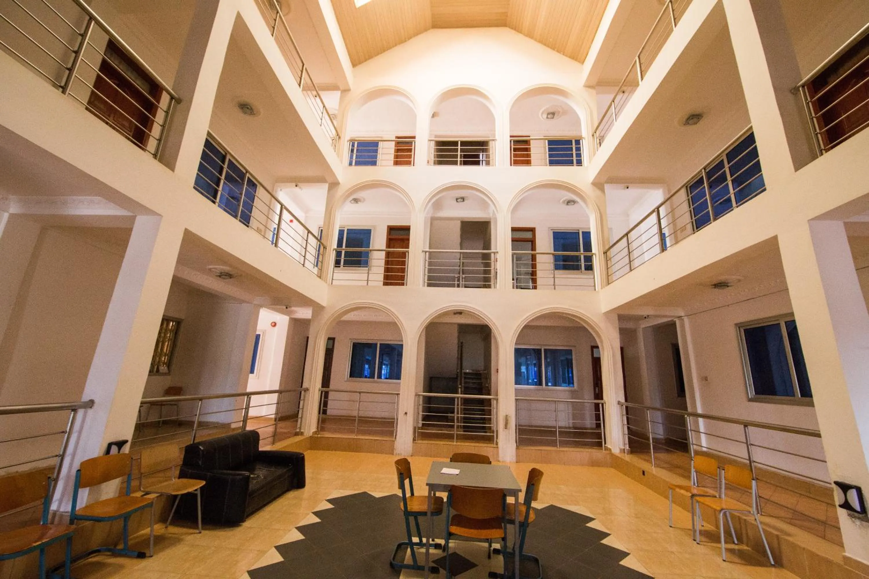 Lobby or reception in Pemicsa Hotel Accra