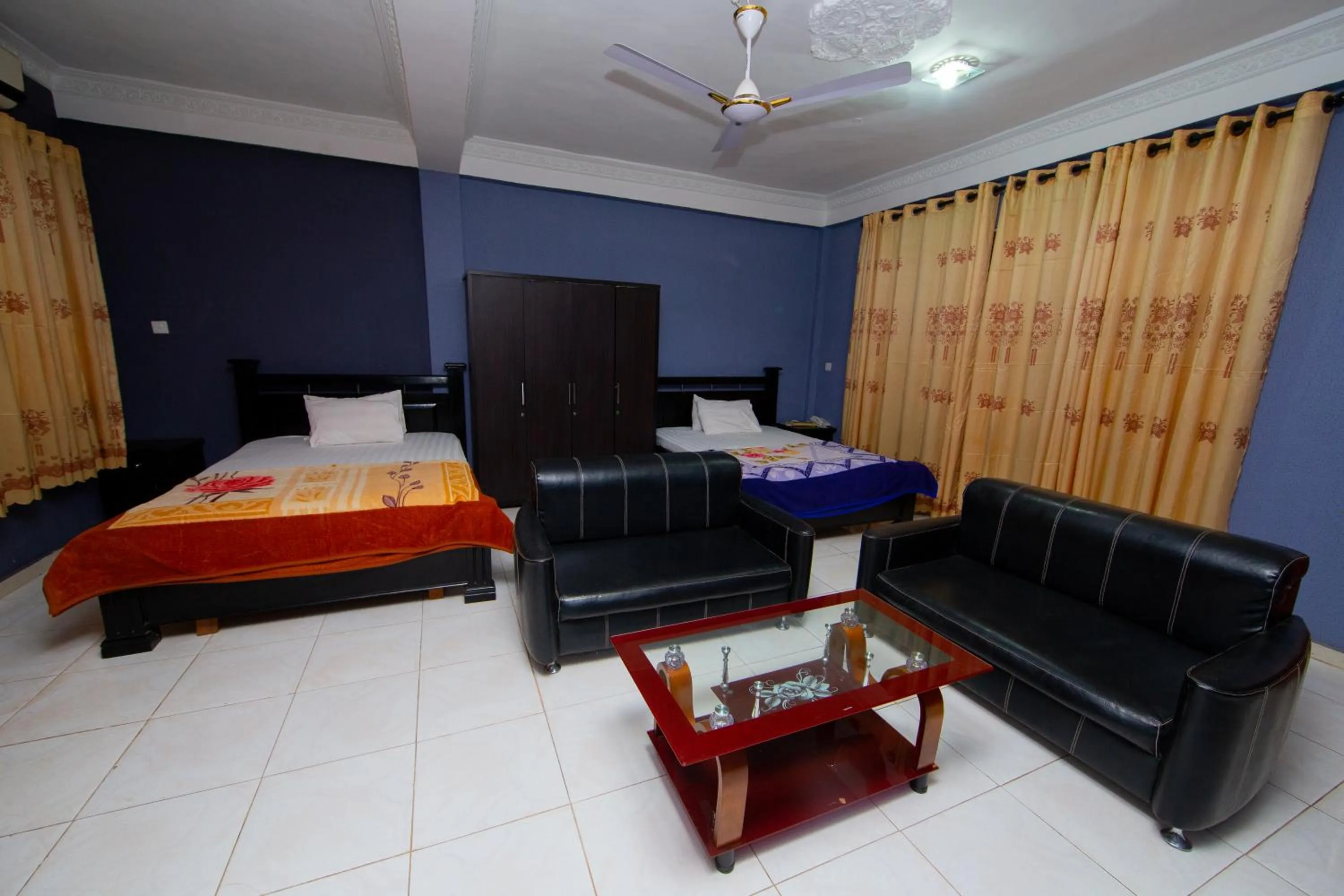 Bed in Pemicsa Hotel Accra