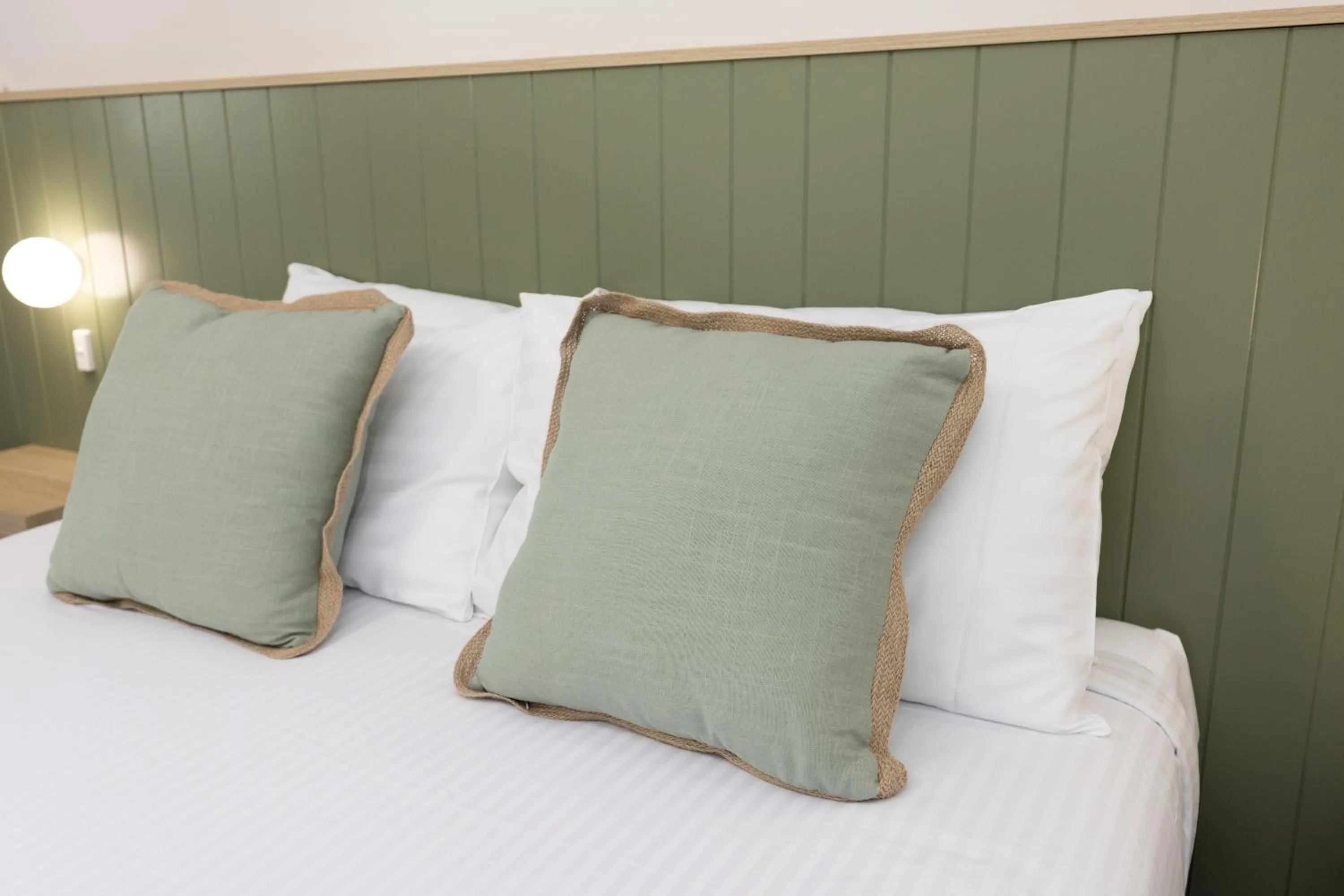 Bed in Currimundi Hotel