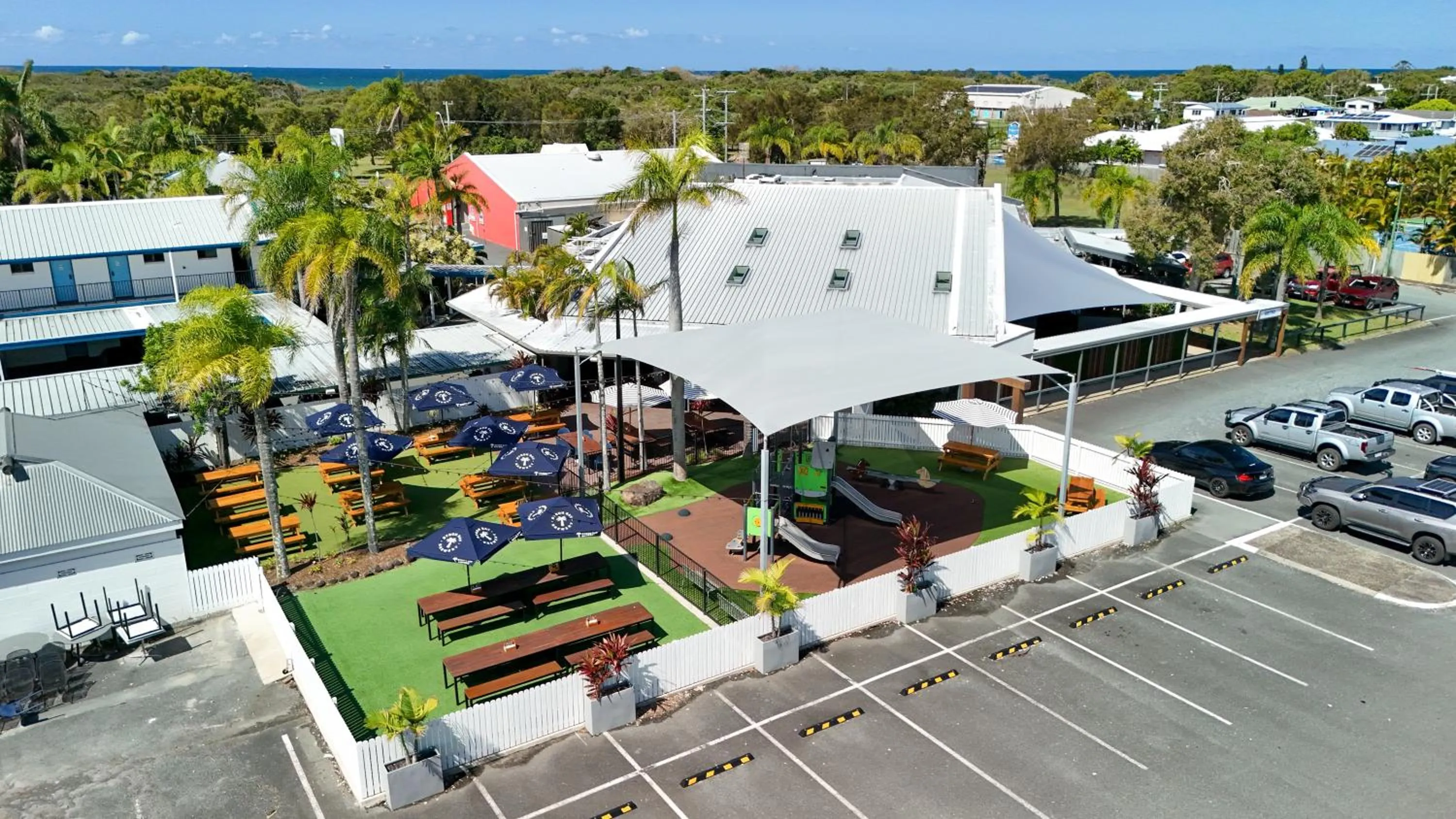 Property building in Currimundi Hotel