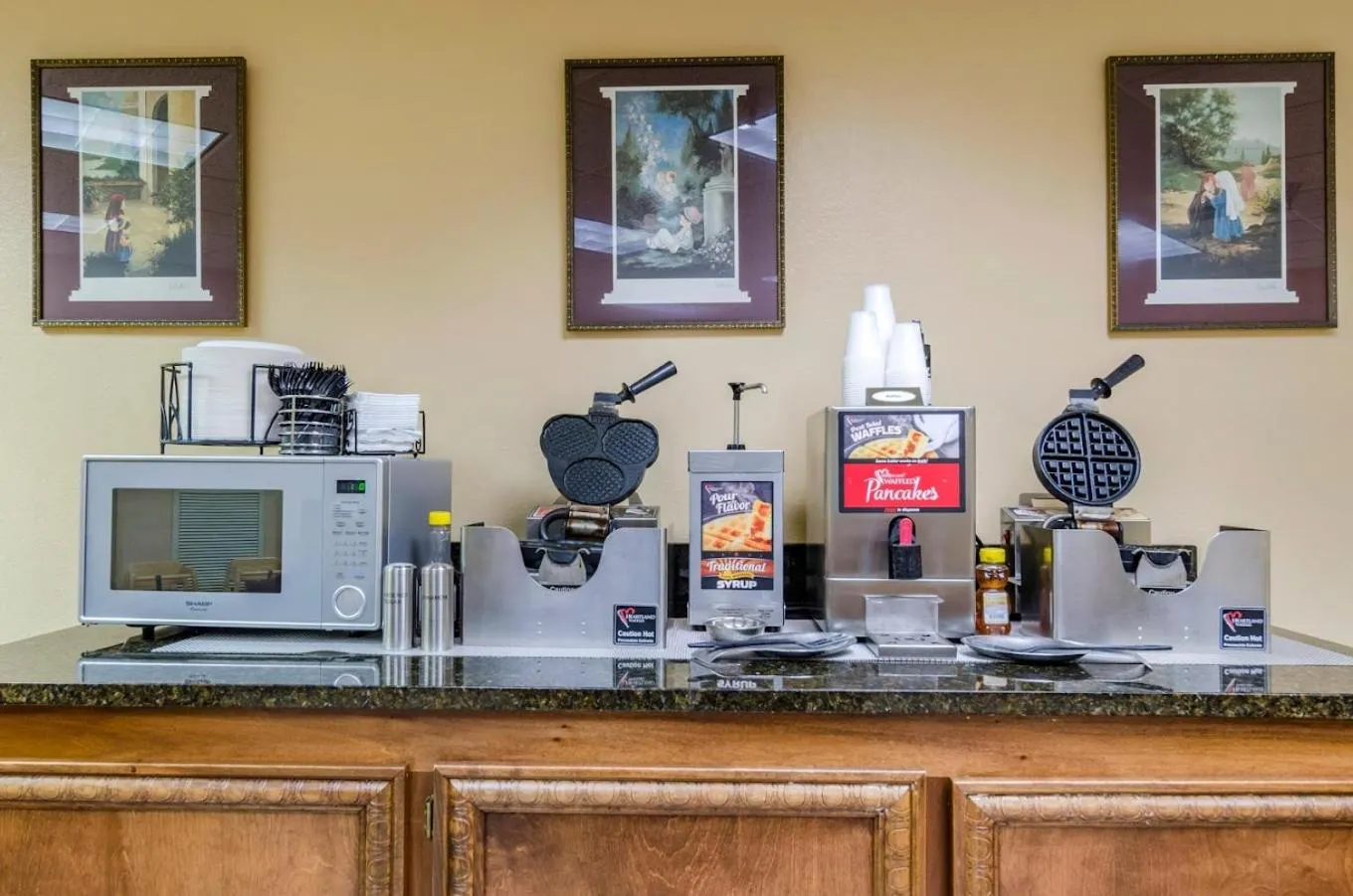 Breakfast in Precious Hotel