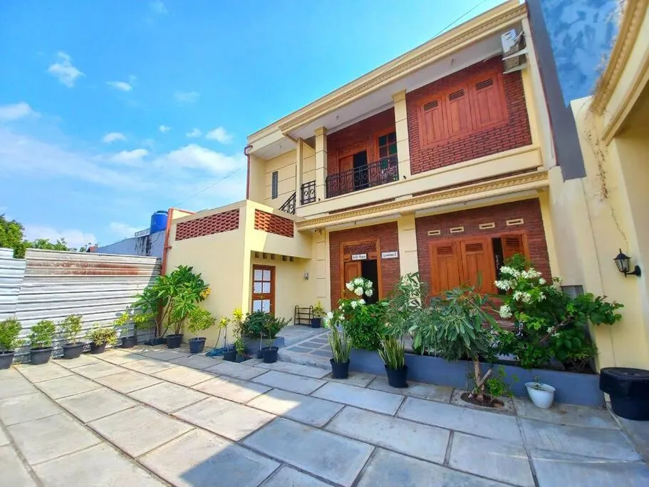 Property building in Sabi House Lesmana 2 by Simply Homy