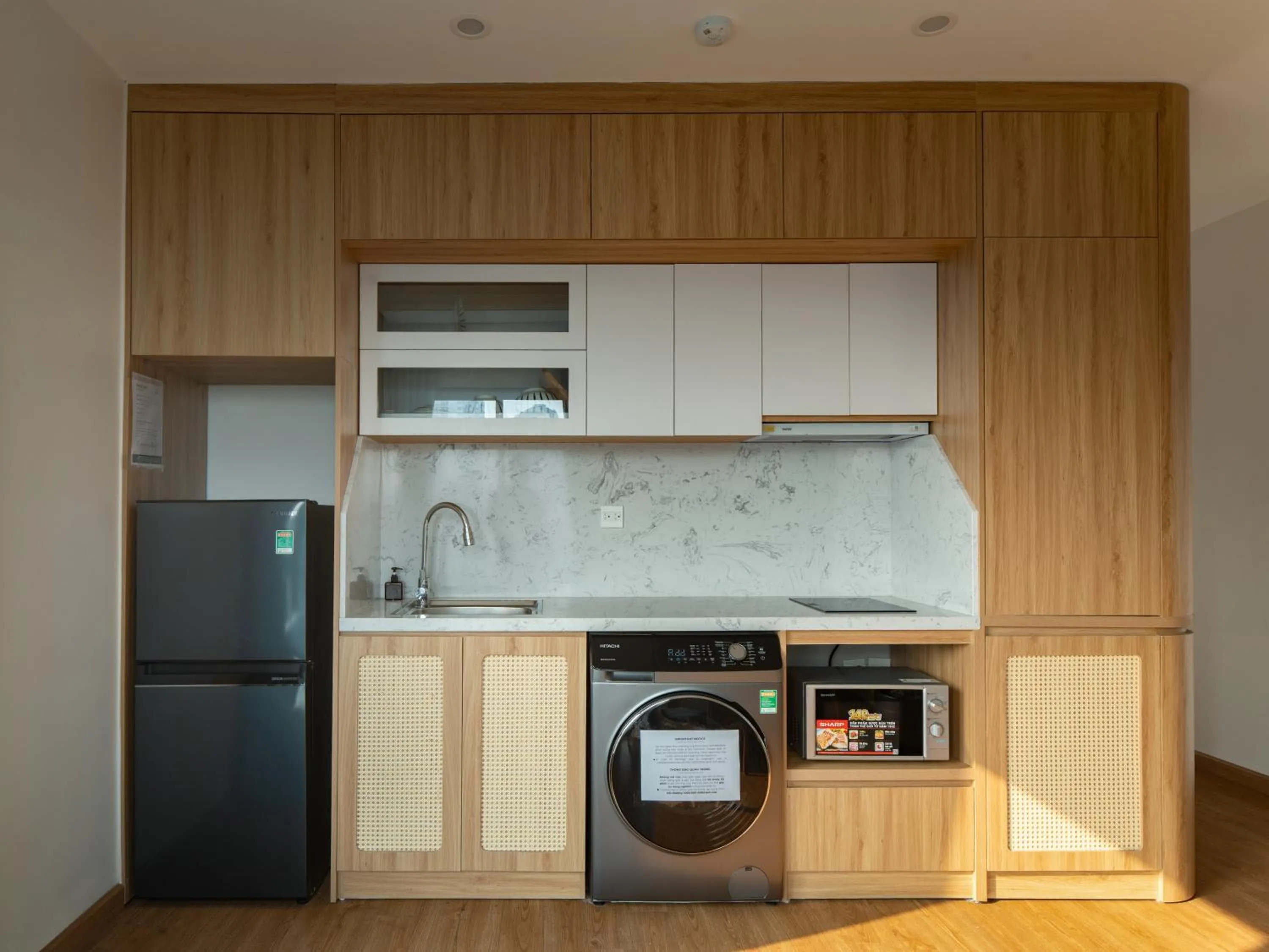 stove in MOONLIT Suites Hotel by Luxe Paradise