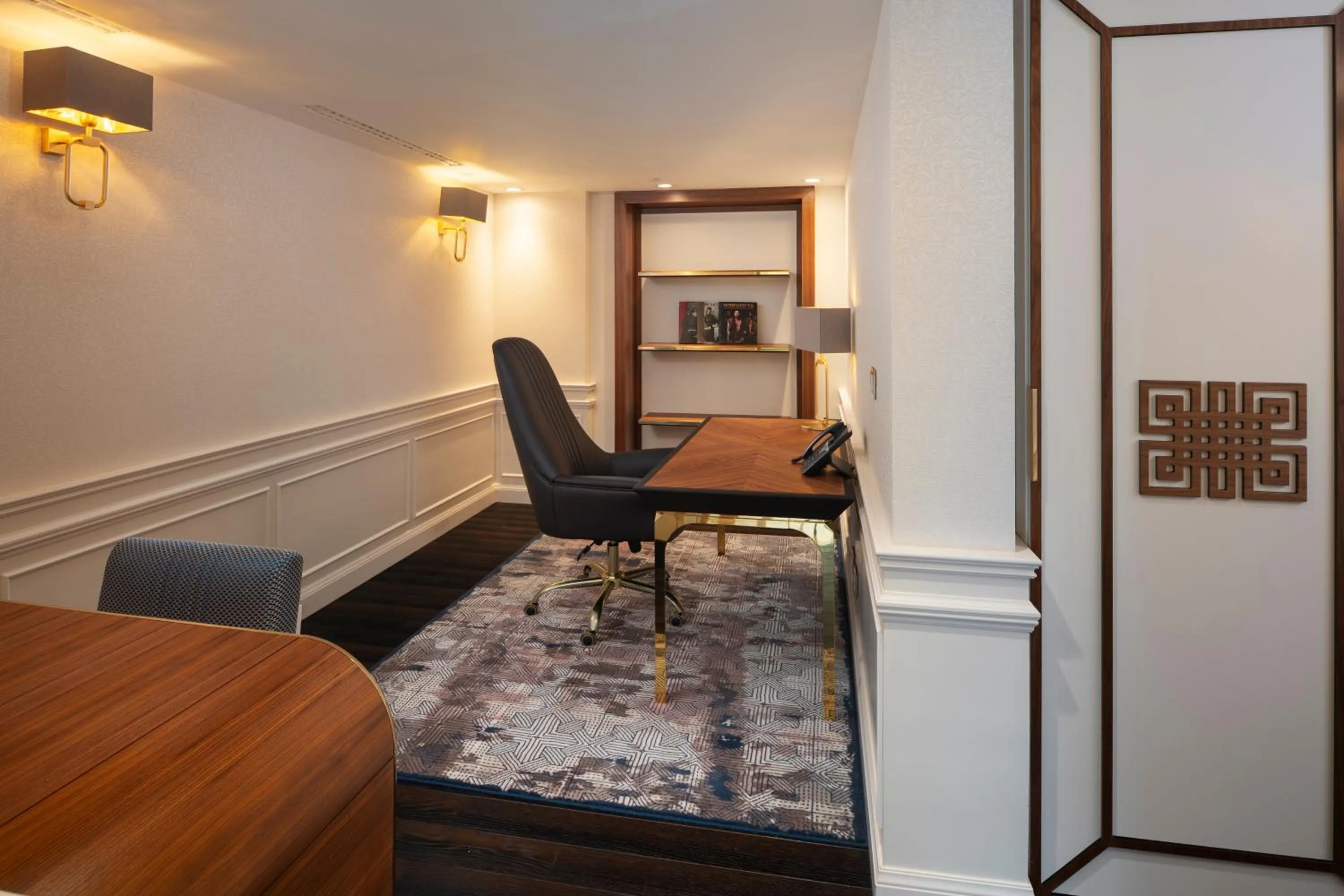 Executive Suite in Ayan Zalaat