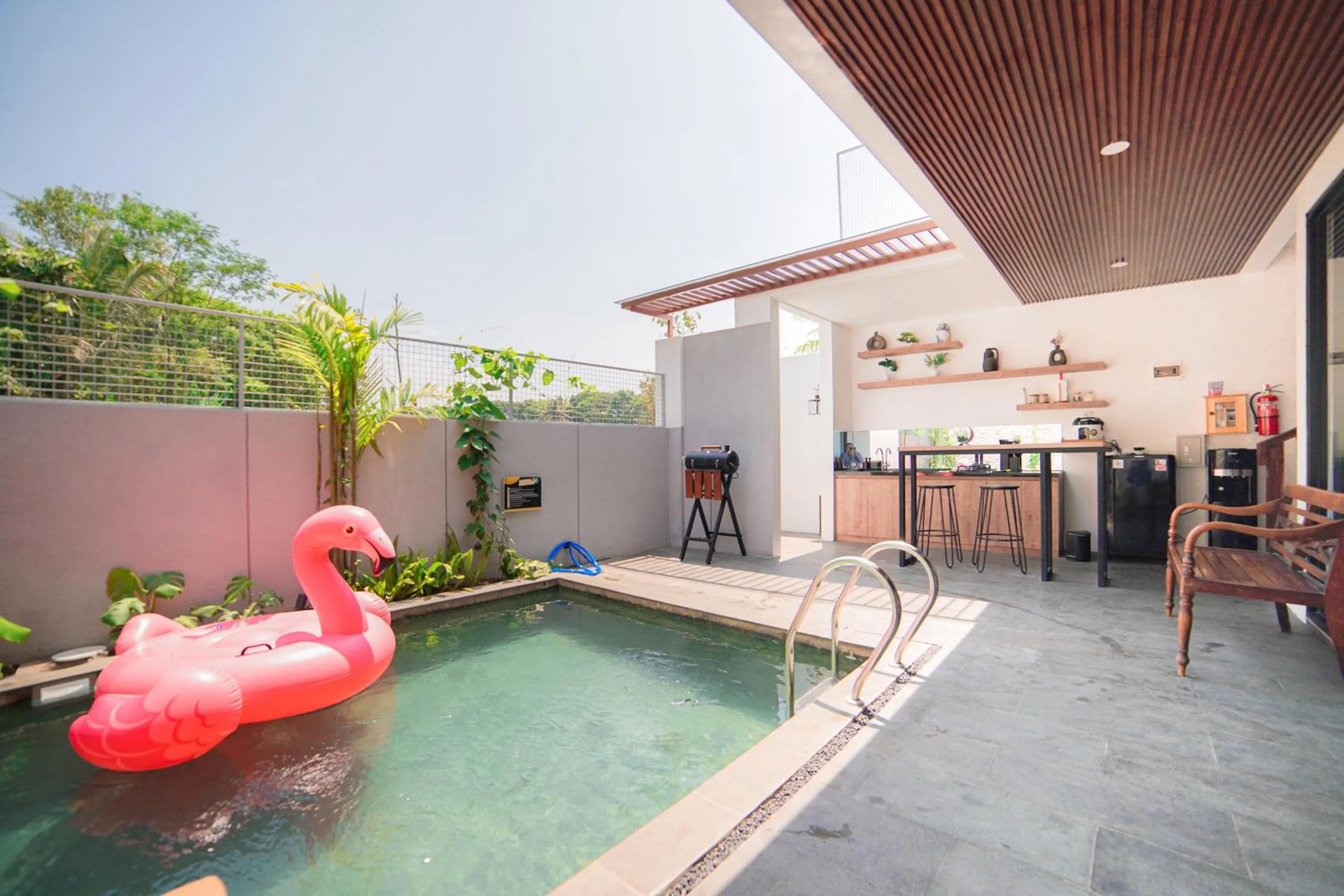 Swimming pool in Ubu Villa Amarta in Yogyakarta