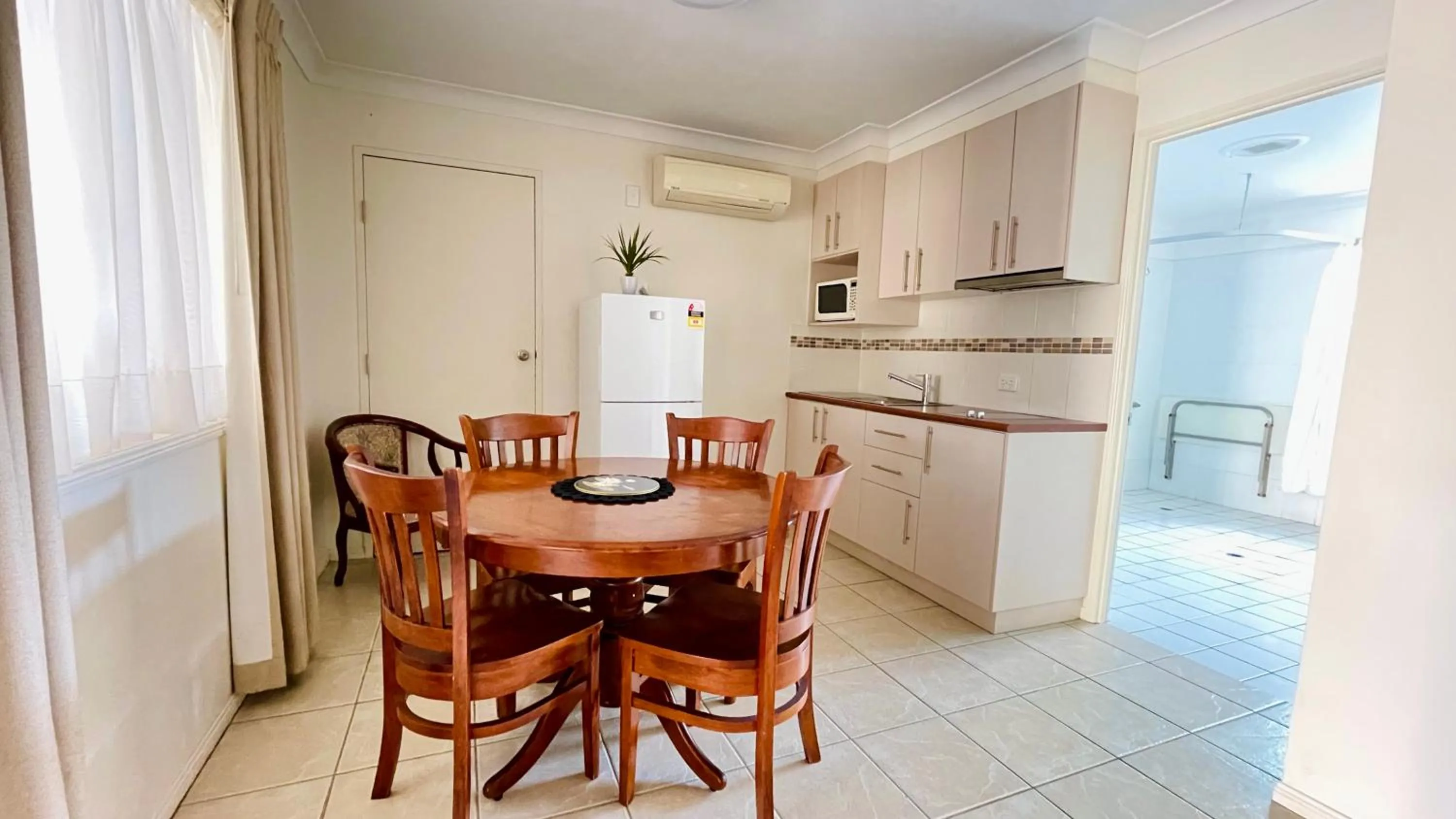 Living room in Motel Myall