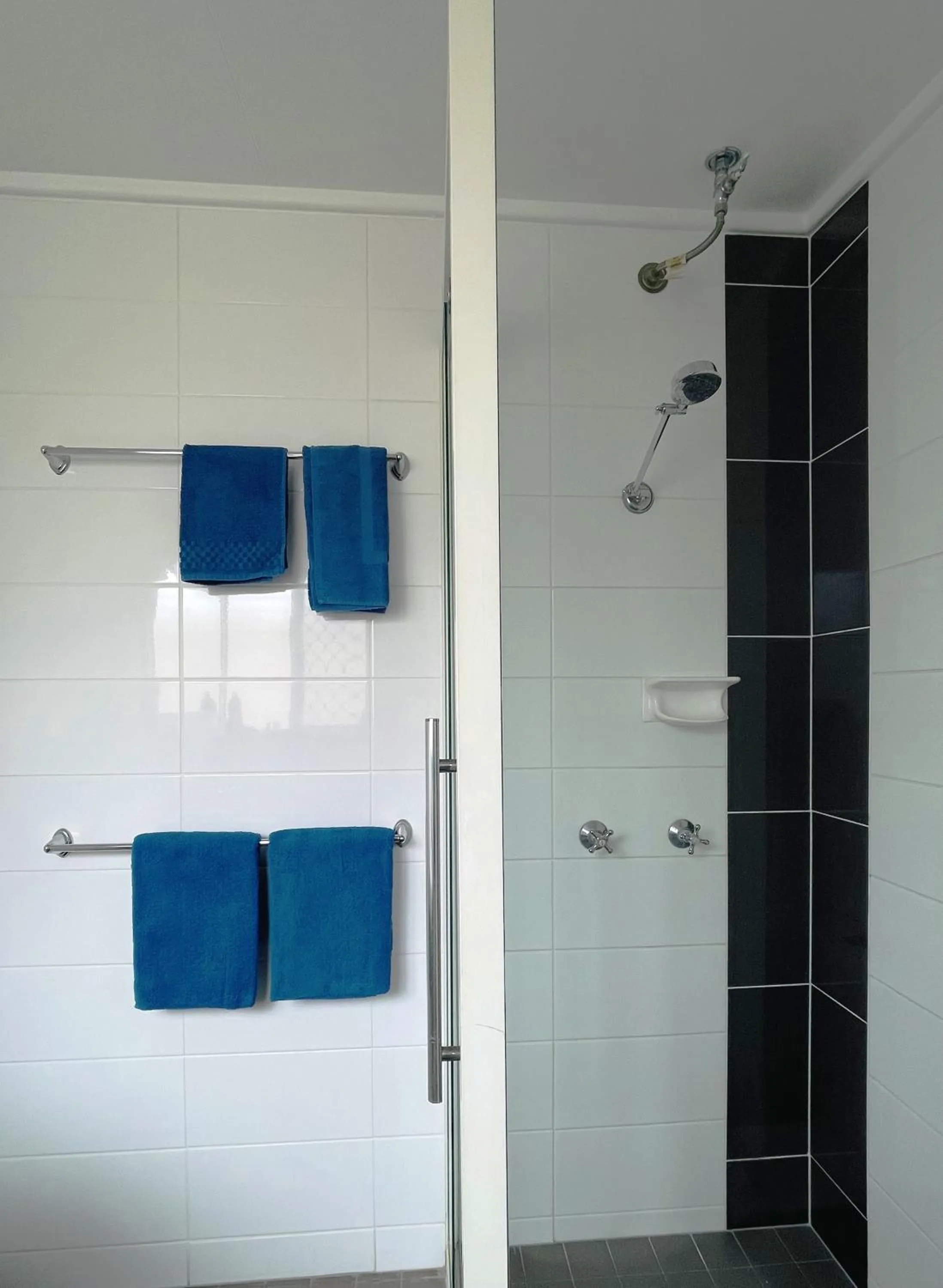 Shower in Motel Myall