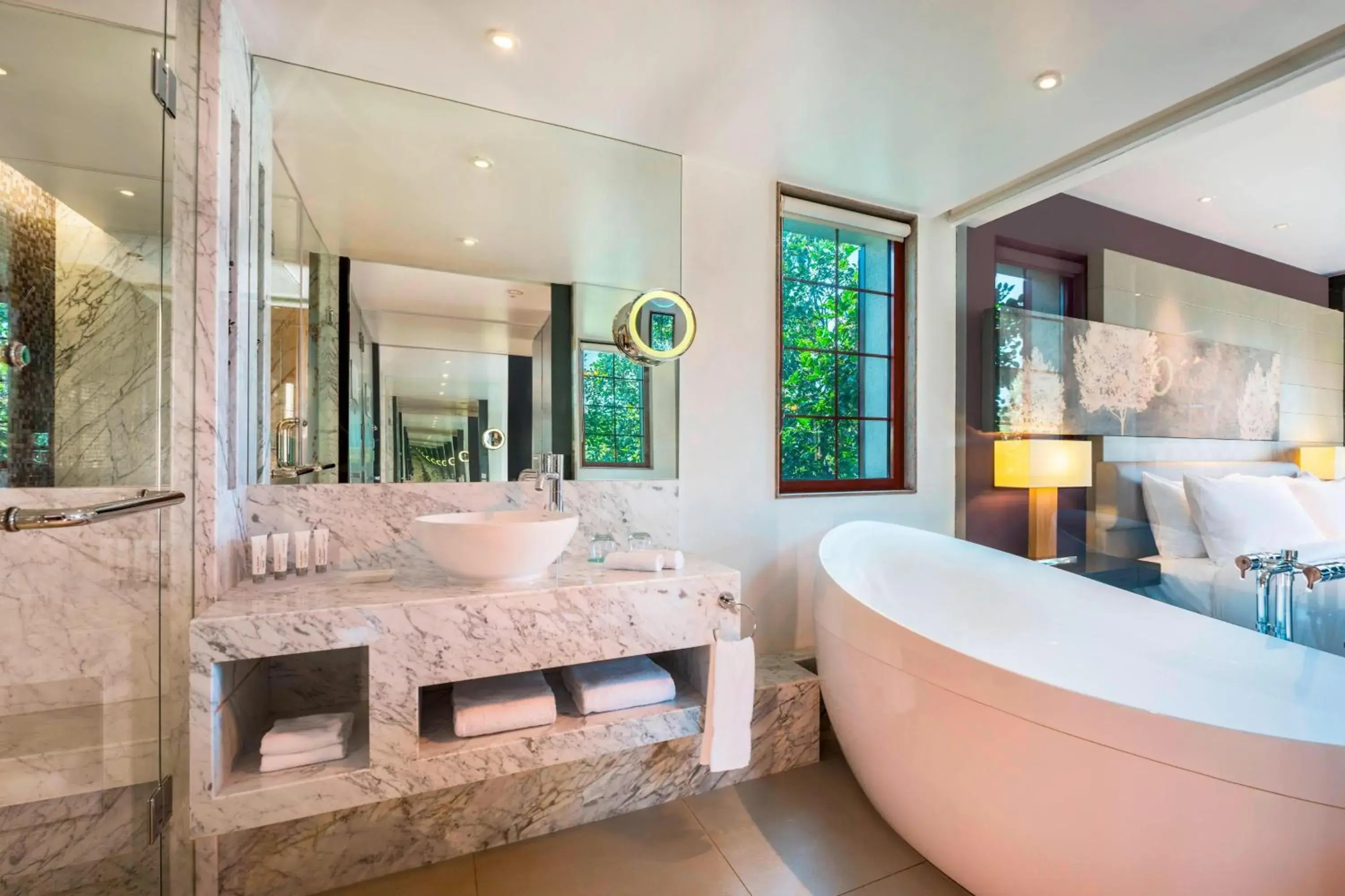 1 King Bed, Forest View, Tranquility Suite in Le Meridien Mahabaleshwar Resort & Spa 1 King Bed, Forest View, Tranquility Suite in Le Meridien Mahabaleshwar Resort & Spa