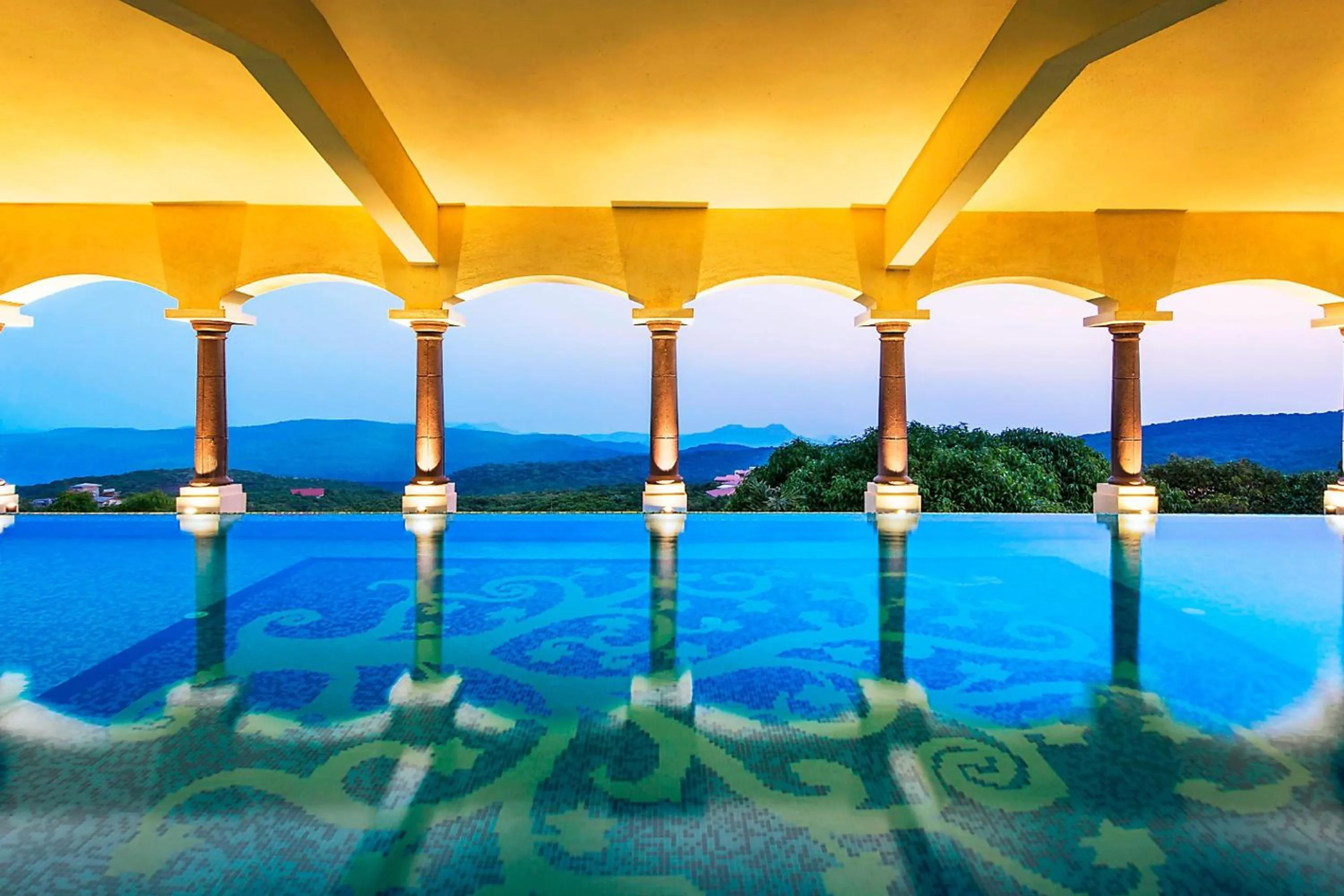 Swimming pool in Le Meridien Mahabaleshwar Resort & Spa