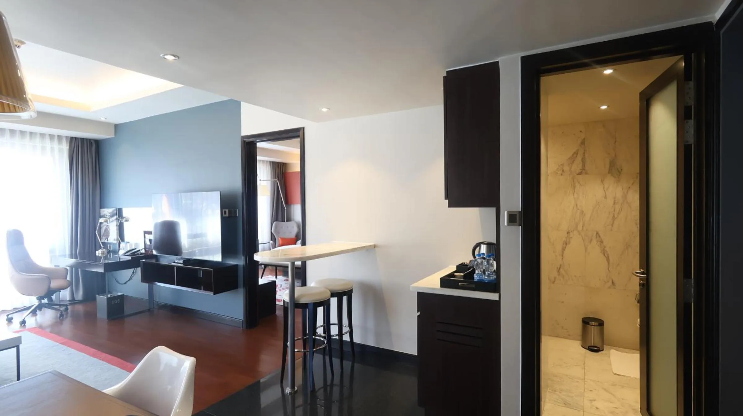 TV and multimedia in Le Meridien Thimphu