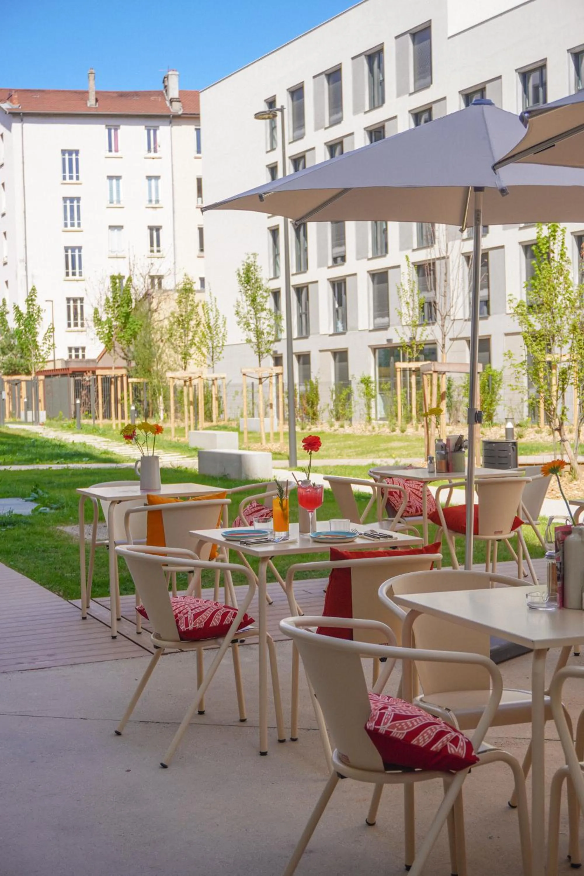 Patio in Bikube Lyon
