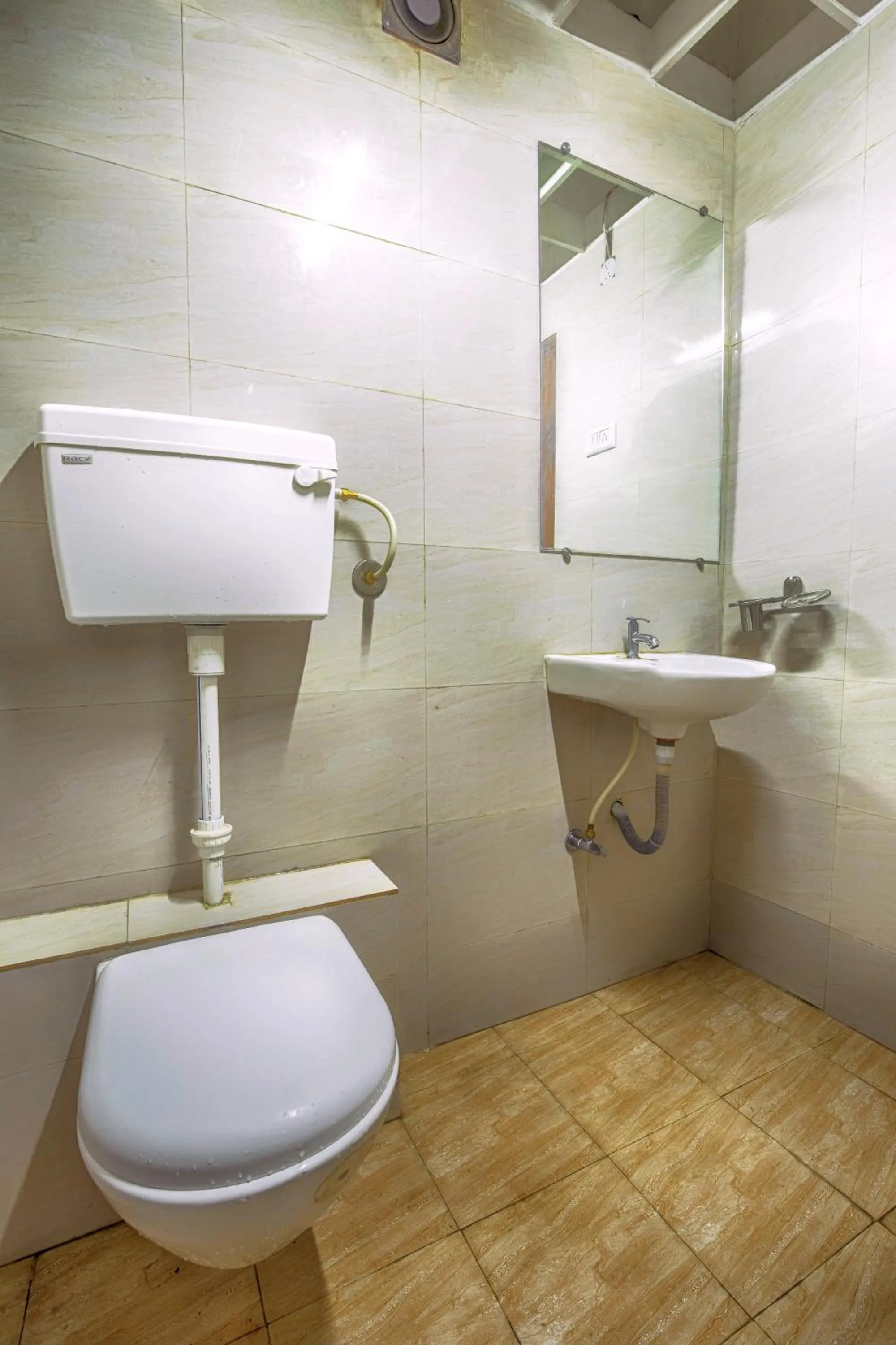 Toilet in Hotel JMC Group
