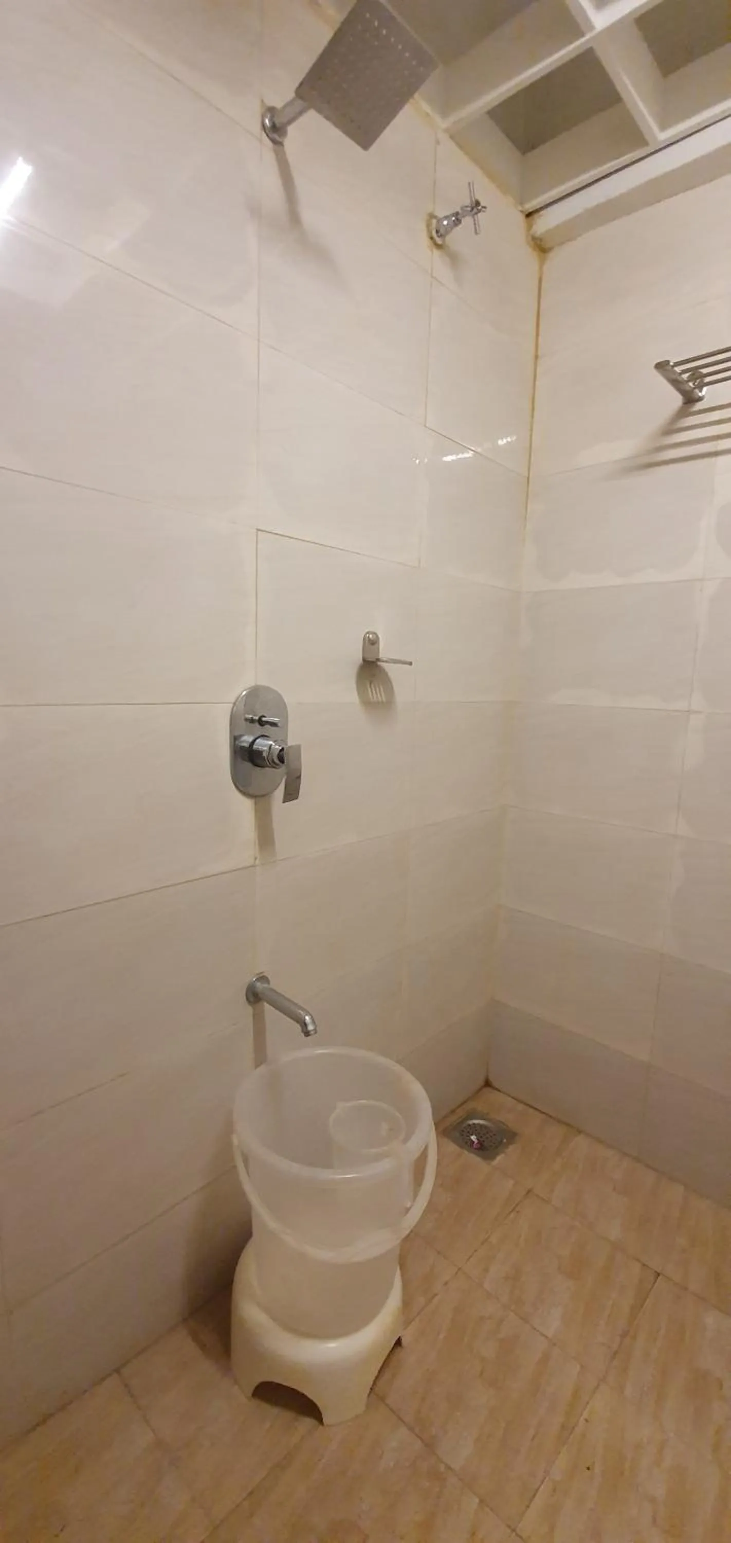 Bathroom in Hotel JMC Group