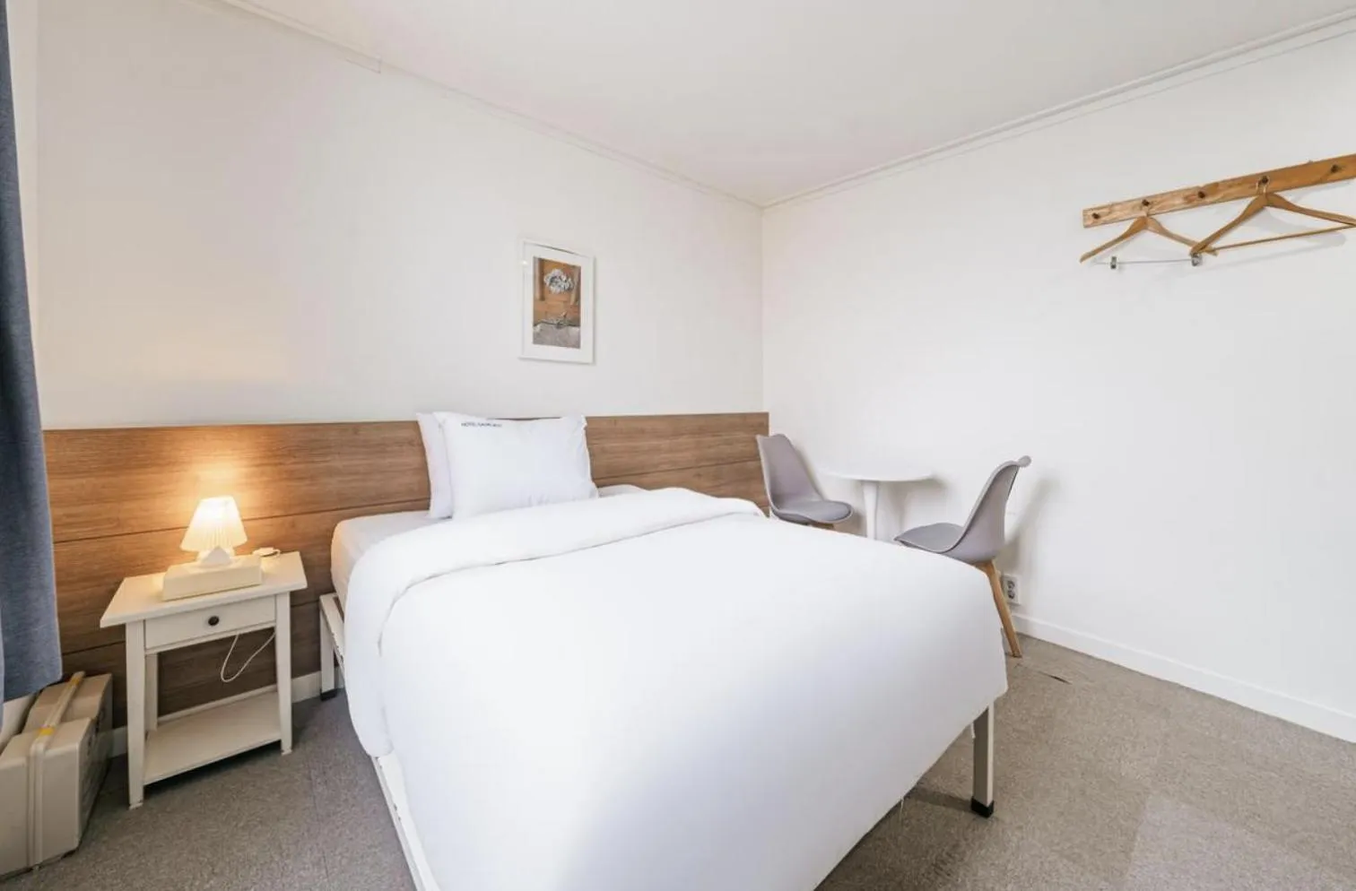 Bed in Gaon J Stay Hotel