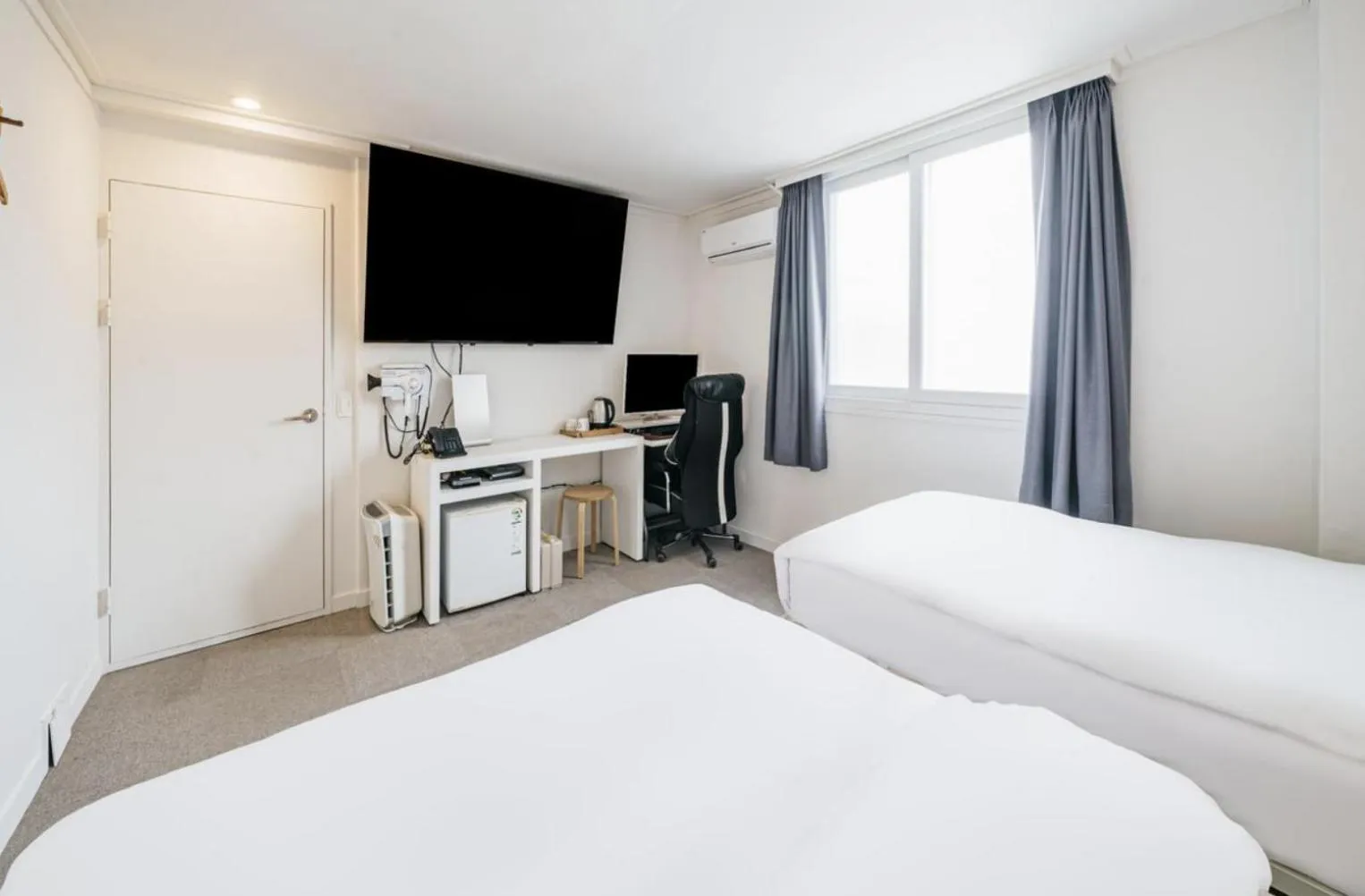 Bed in Gaon J Stay Hotel