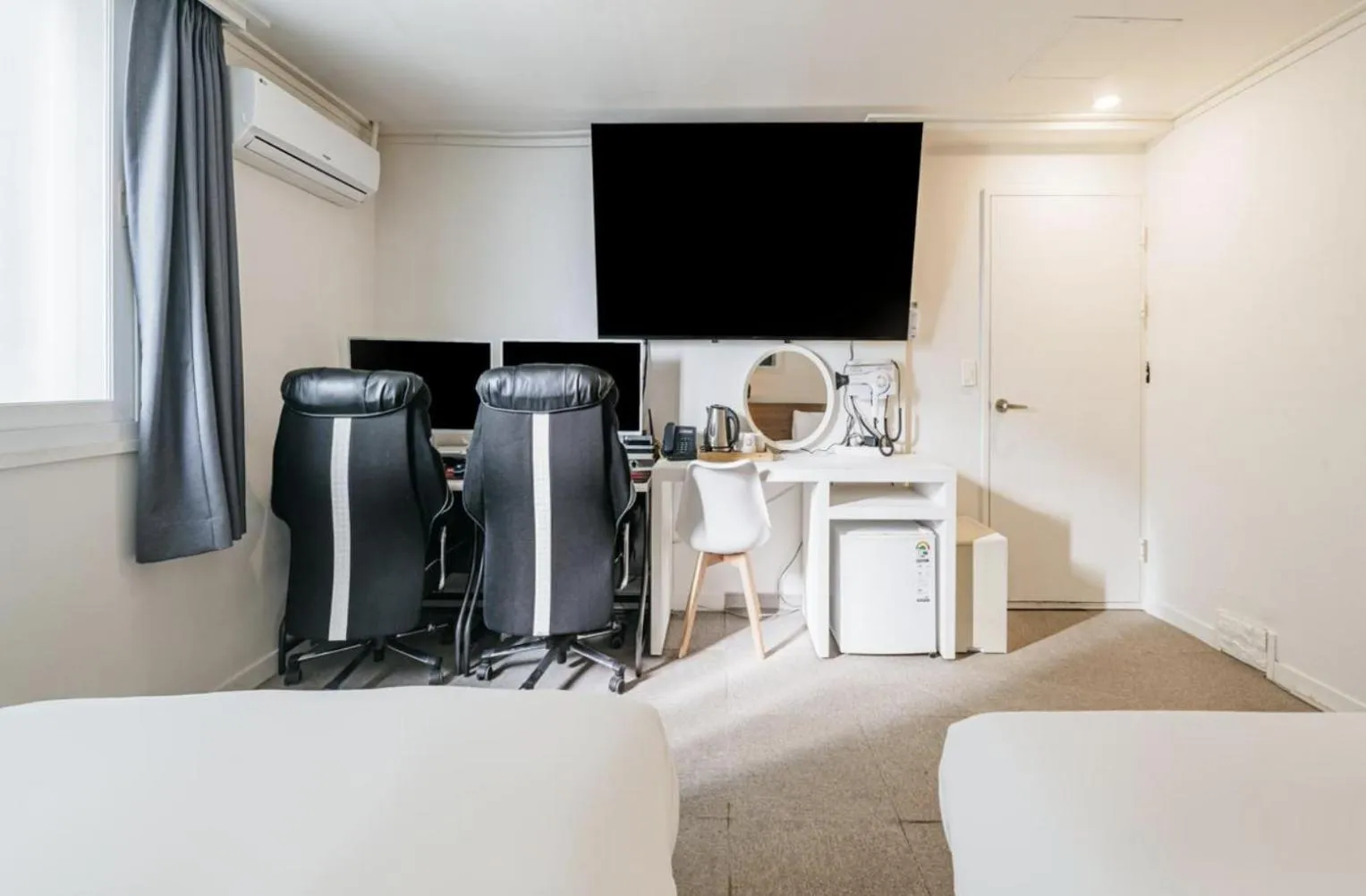 Bed in Gaon J Stay Hotel