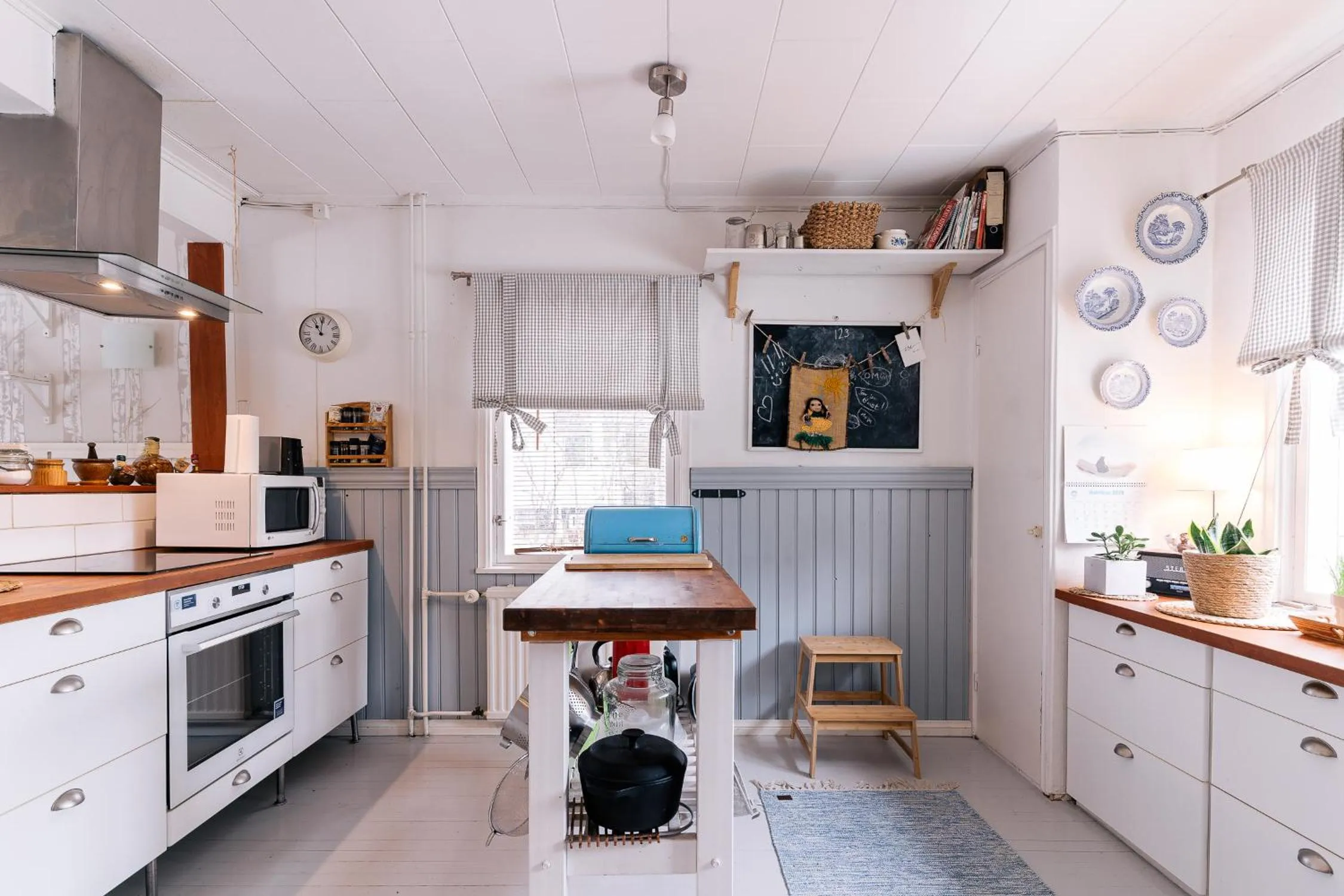 kitchen in Villa Virpi