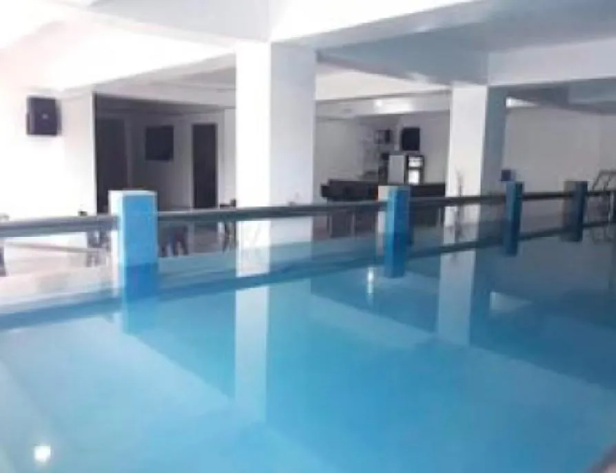 Cherry's Courtyard Hotel