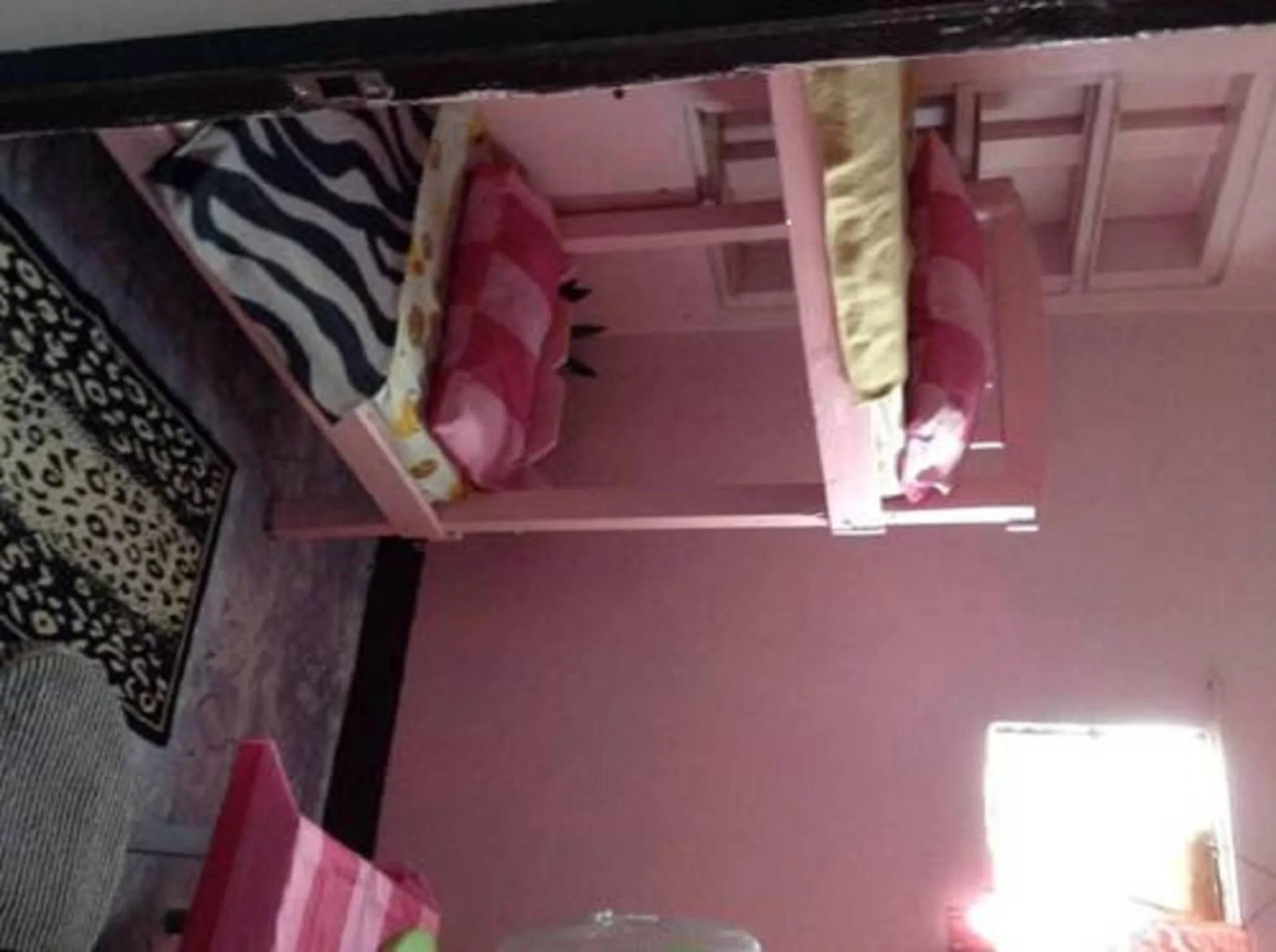 Decorative detail, Bed in CV Bed n Bath