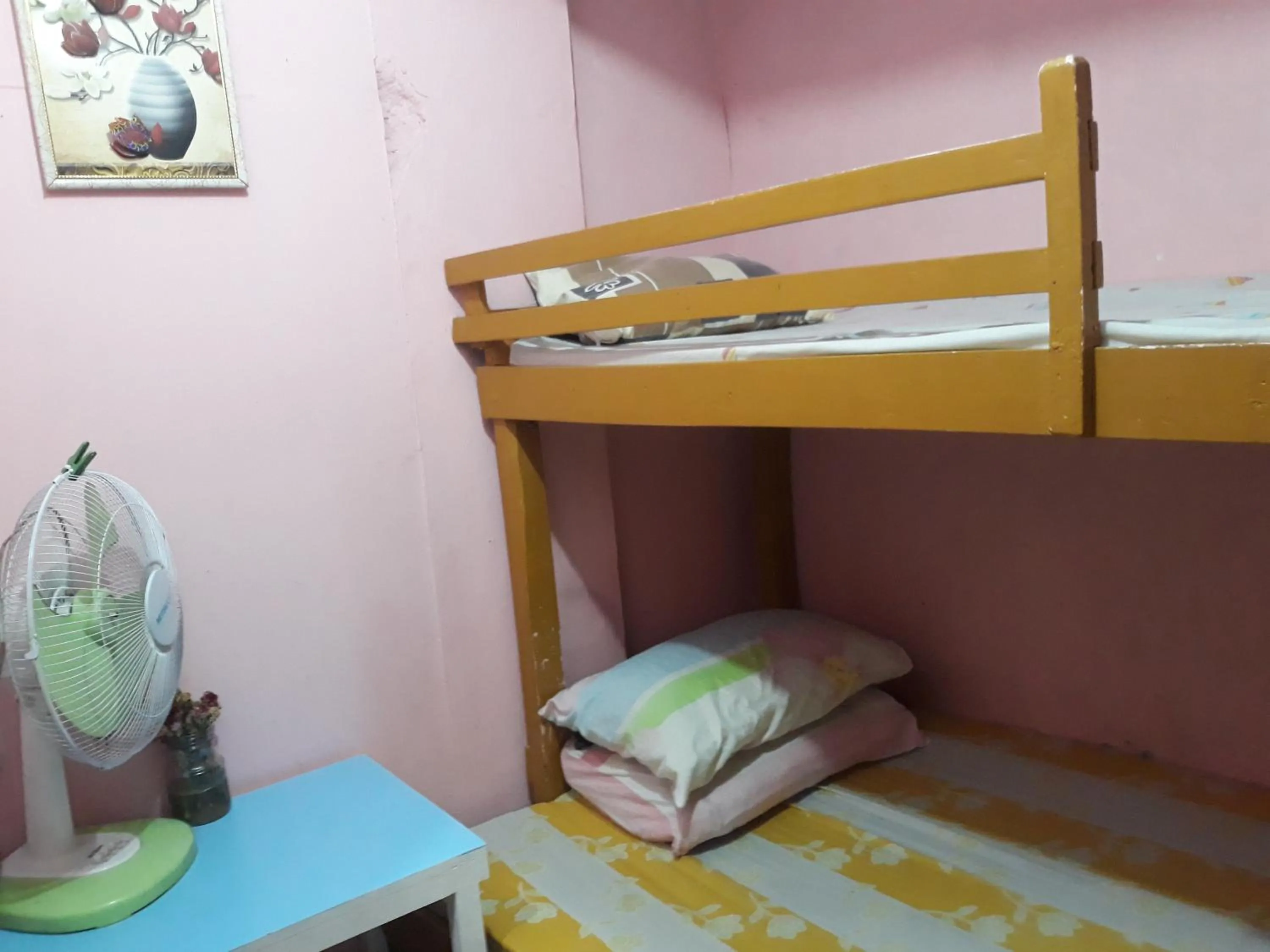 Bed in CV Bed n Bath