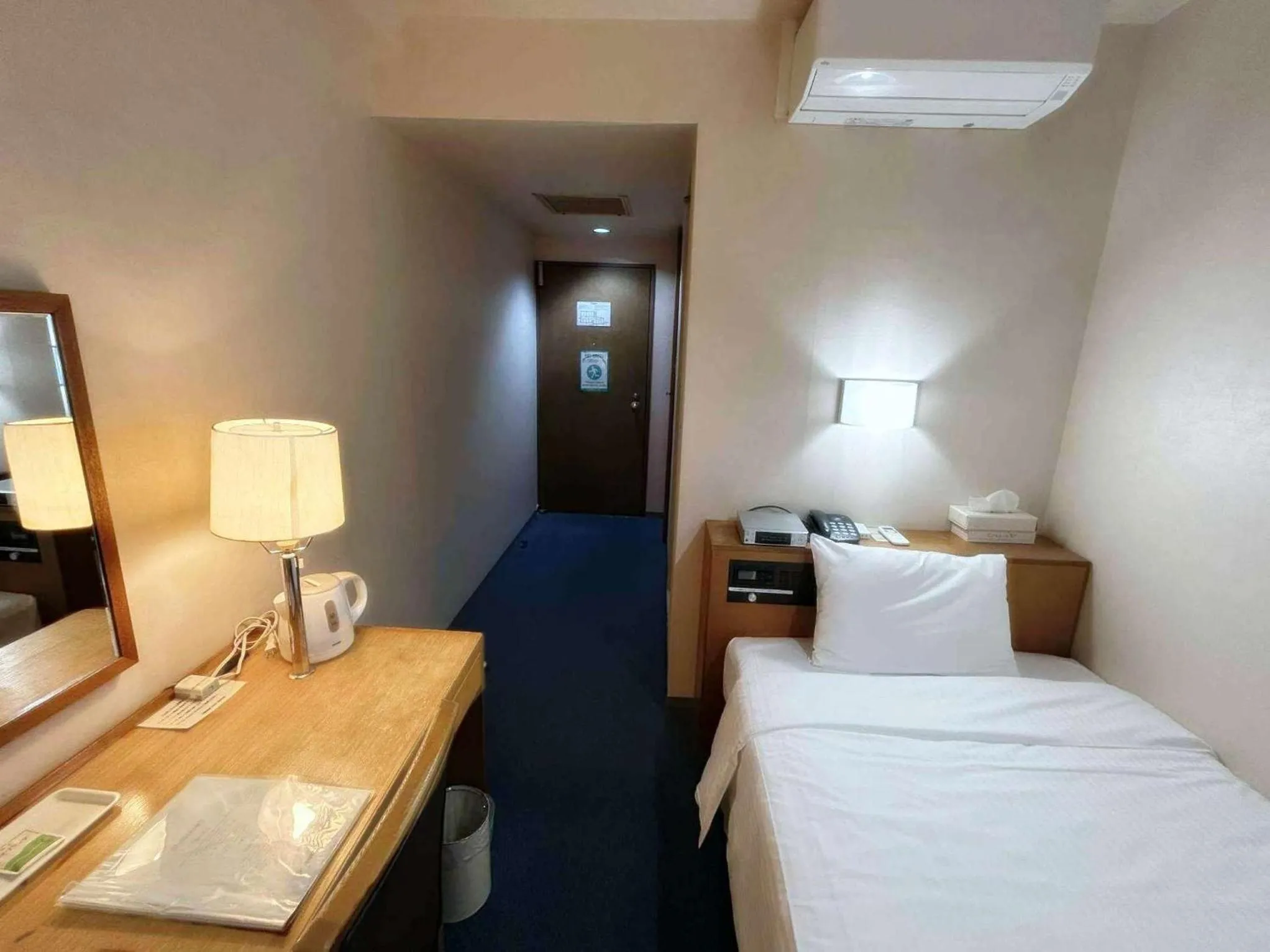 Bed in Sankei City Hotel Hachioji