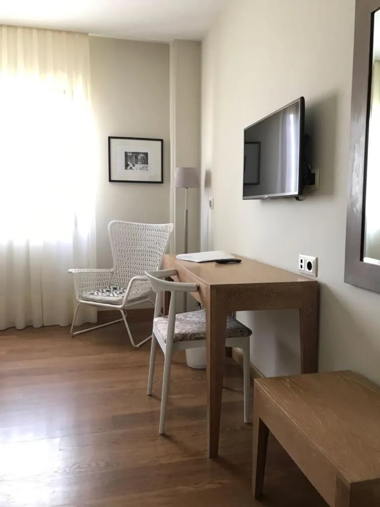 Decorative detail in Hotel Entredos