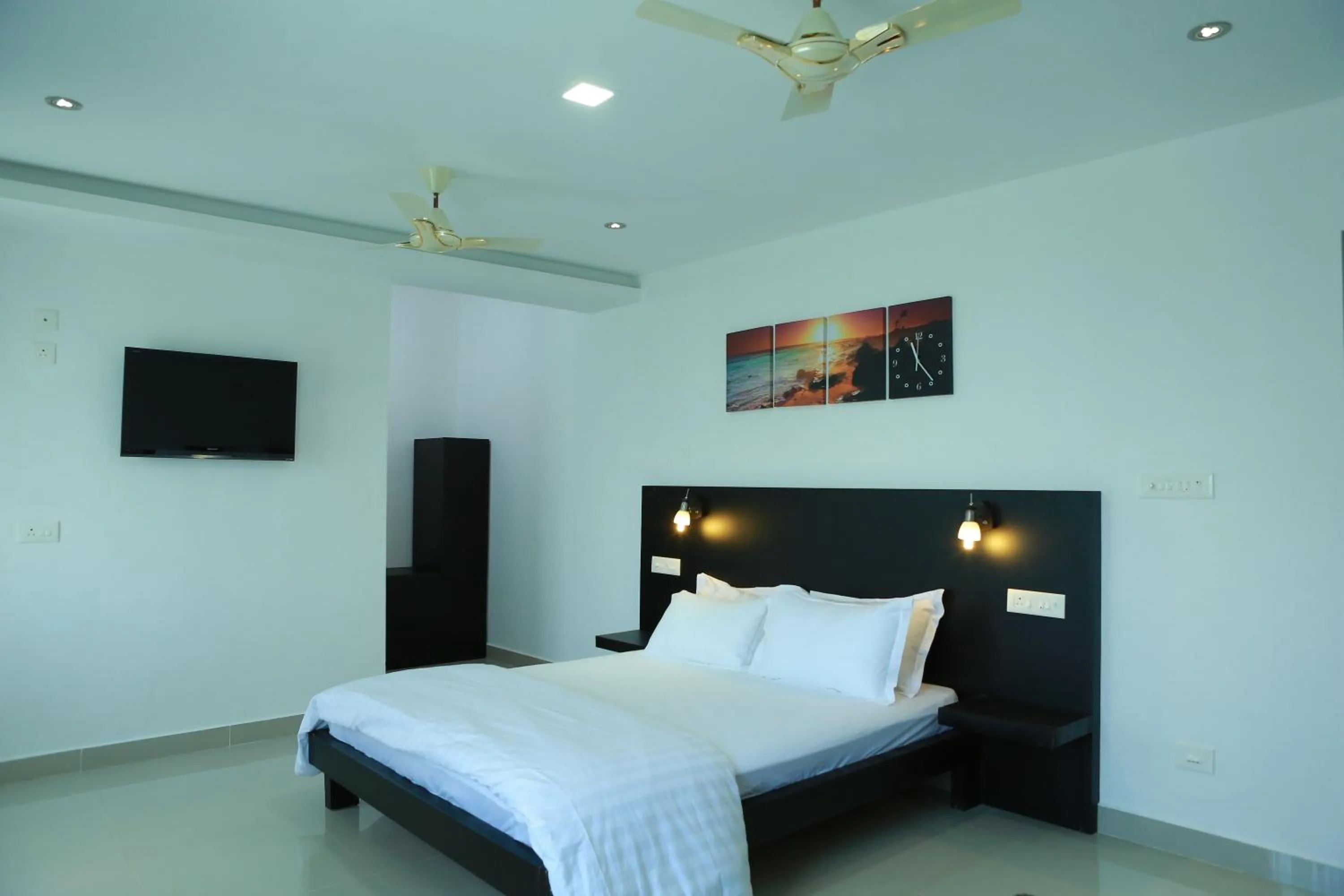 Bedroom, Bed in Chillax Vagamon