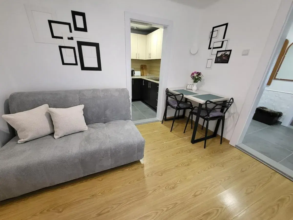 Two-Bedroom House in Tulipan Hotel Aquapark Two-Bedroom House in Tulipan Hotel Aquapark