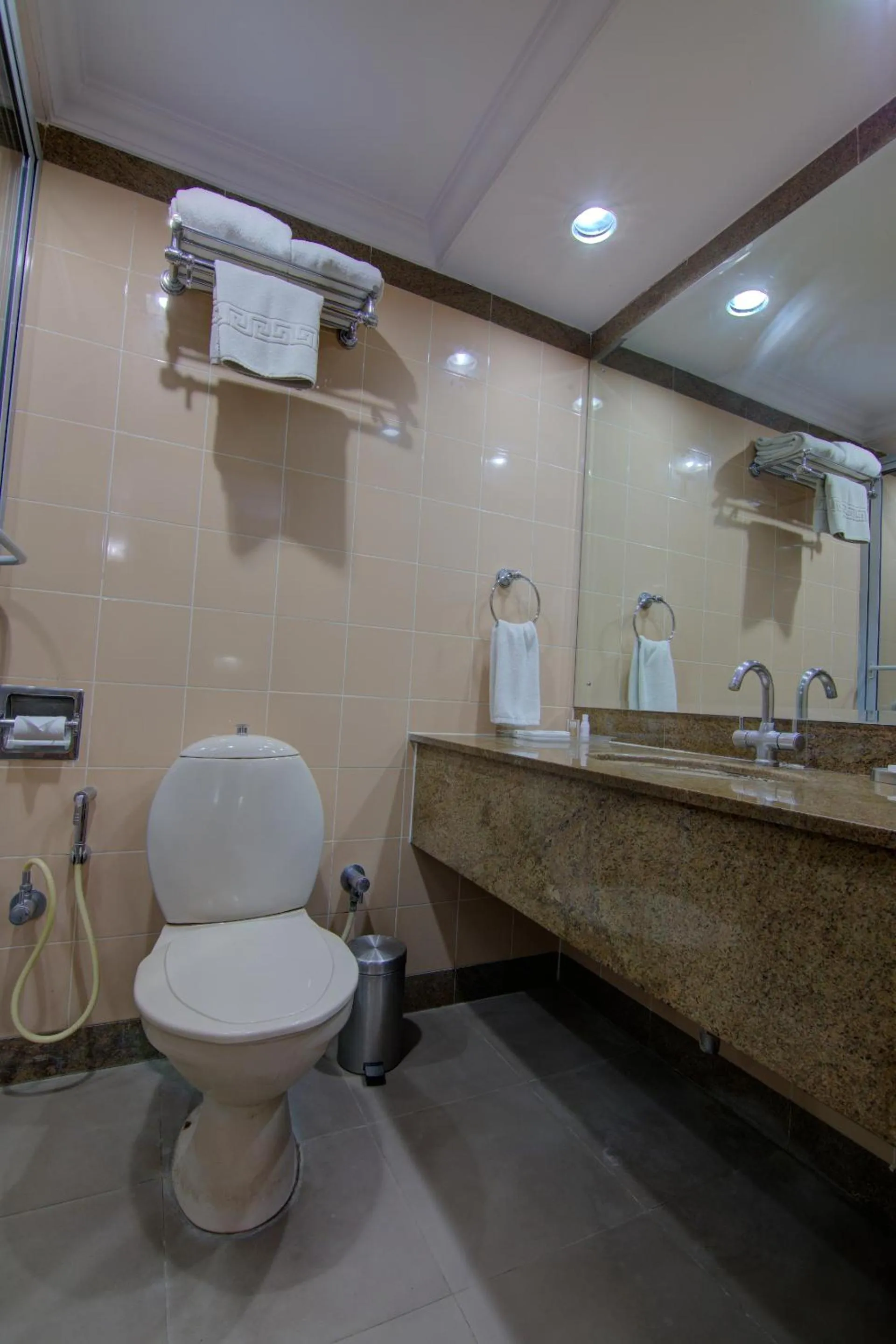 Tristar Serviced Apartments